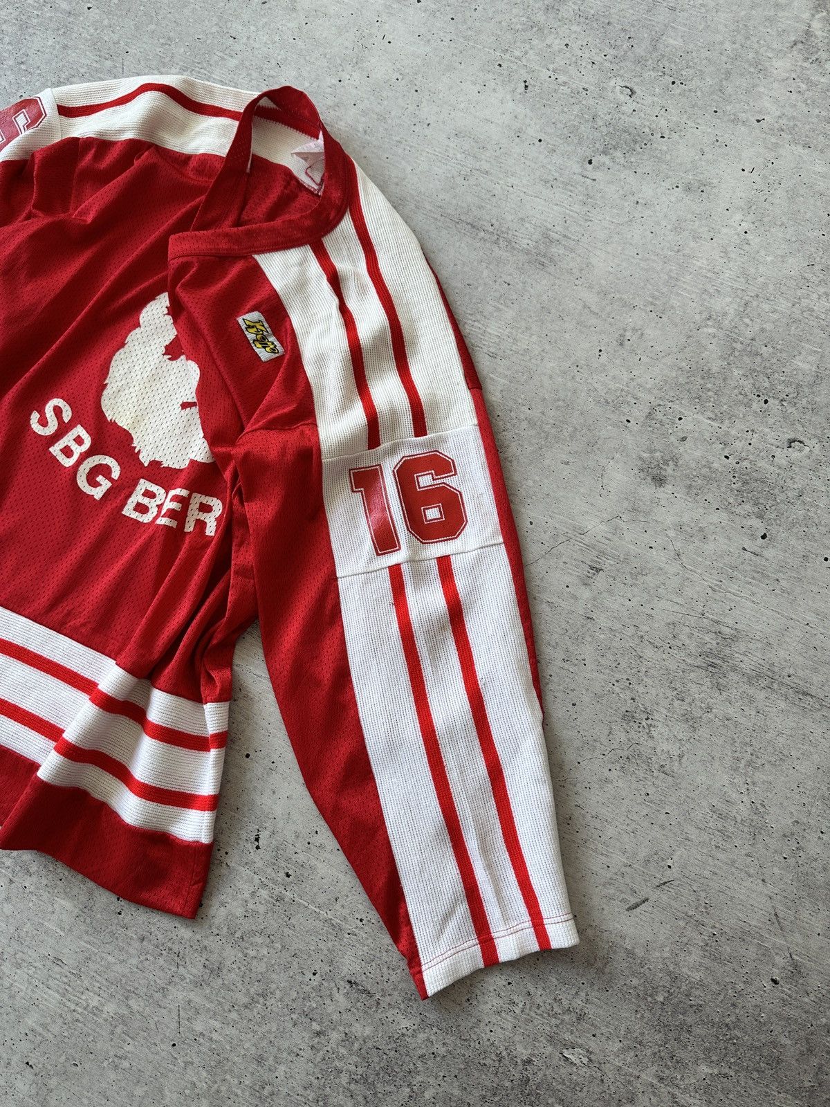 Other Vintage Yvette SBG Bern Ice Hockey Jersey White Bear Logo Size US XL / EU 56 / 4 - 8 Thumbnail