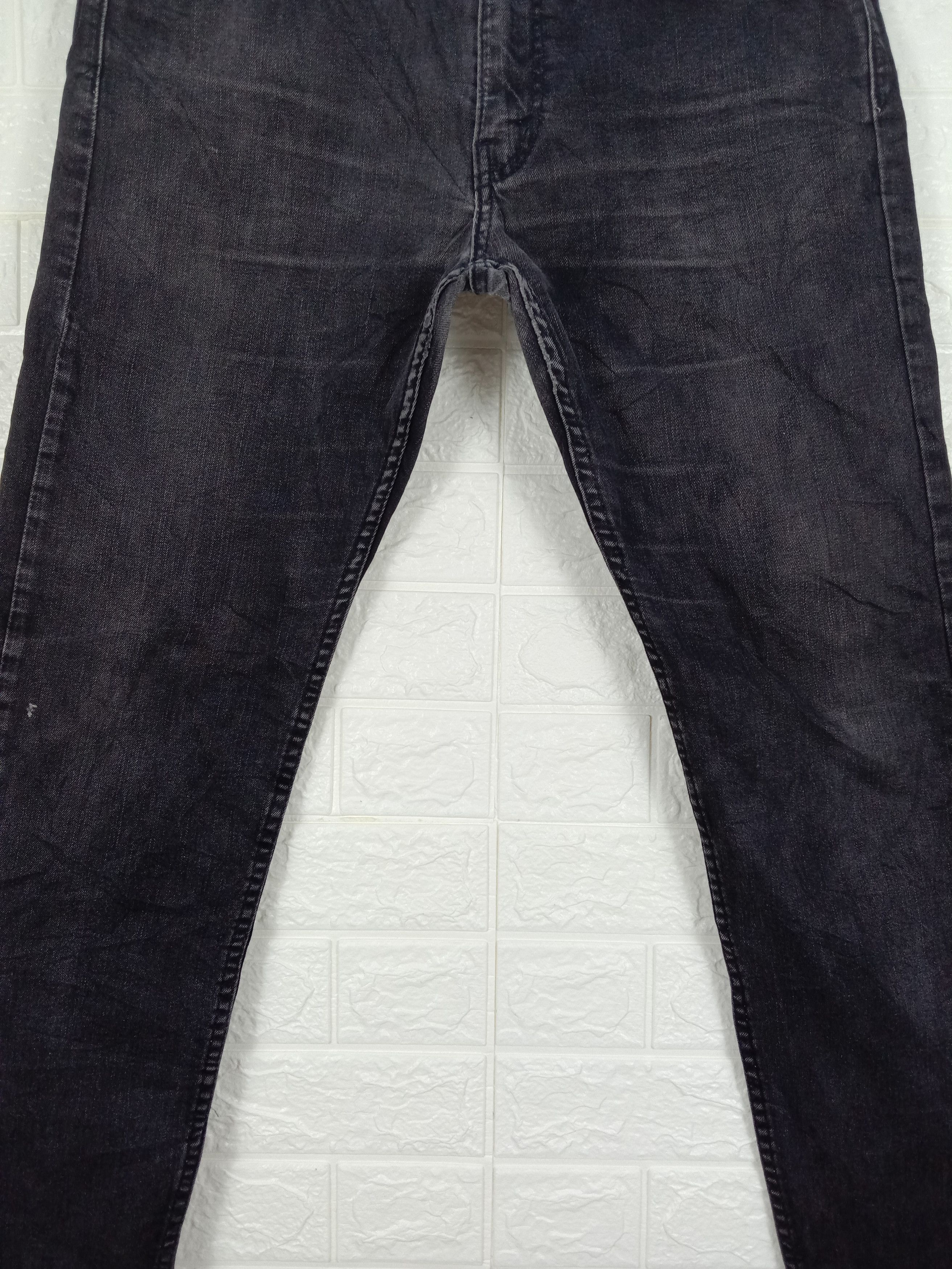 Levi's Vintage Levi's 512 Jeans Faded Black Slim Taper Denim Size US 33 - 3 Thumbnail