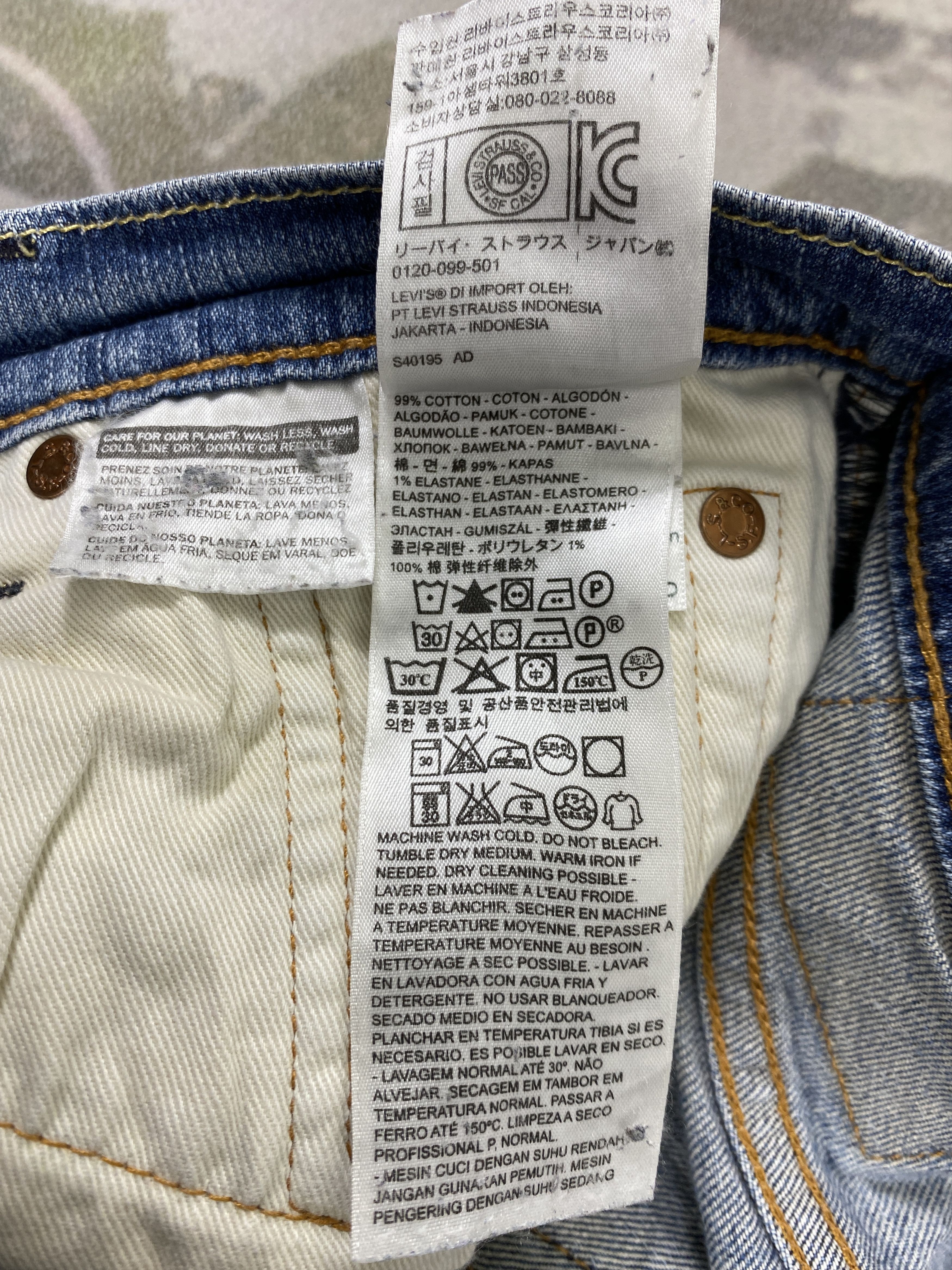 Levi's Distressed Blue Levi's 511 Jeans 29x32 Denim- JN3739 Size US 29 - 10 Thumbnail