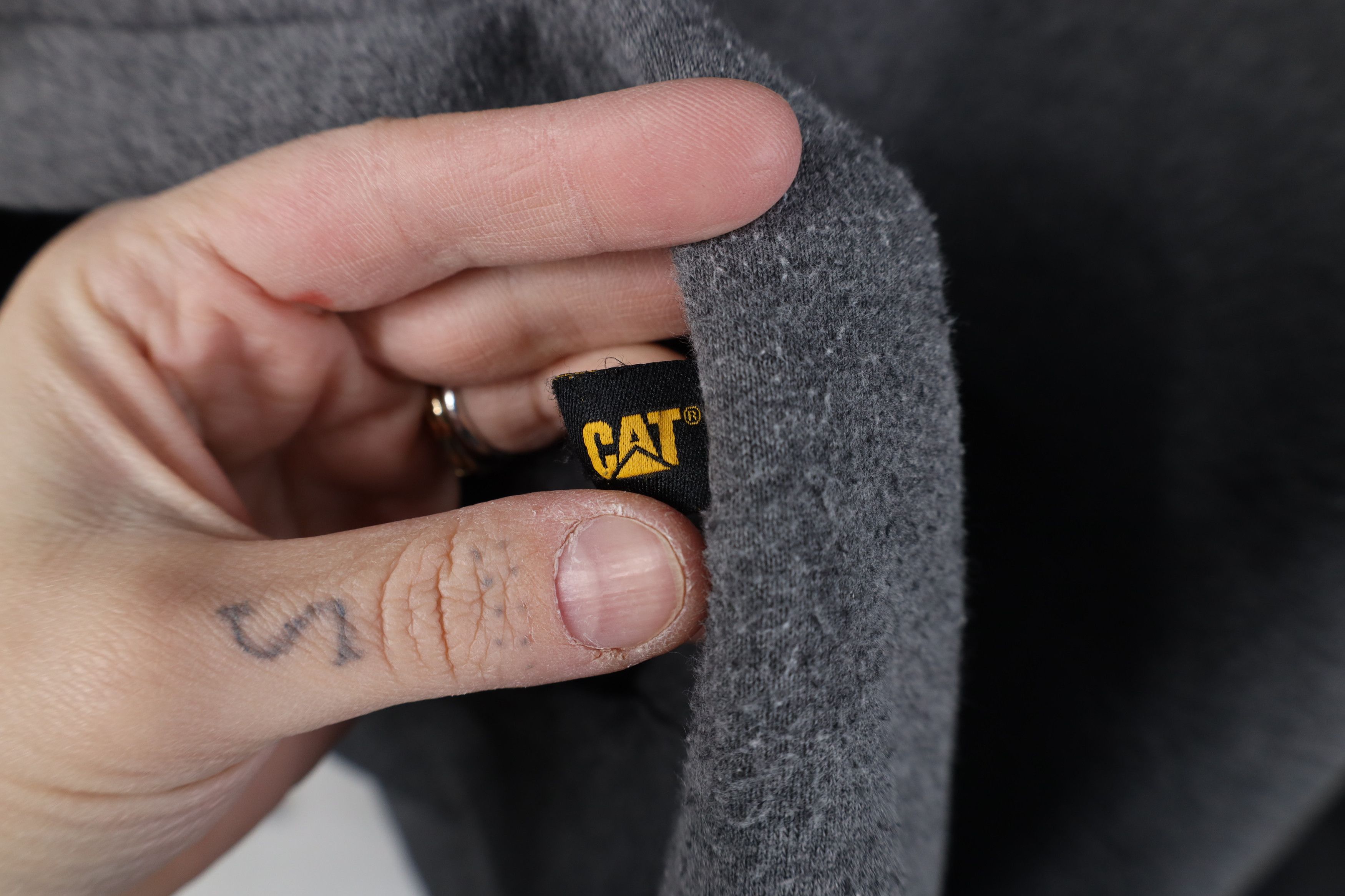 Caterpillar Vintage Y2K Cat Caterpillar Spell Out Big Logo Heavy Hoodie Size US XXL / EU 58 / 5 - 11 Thumbnail