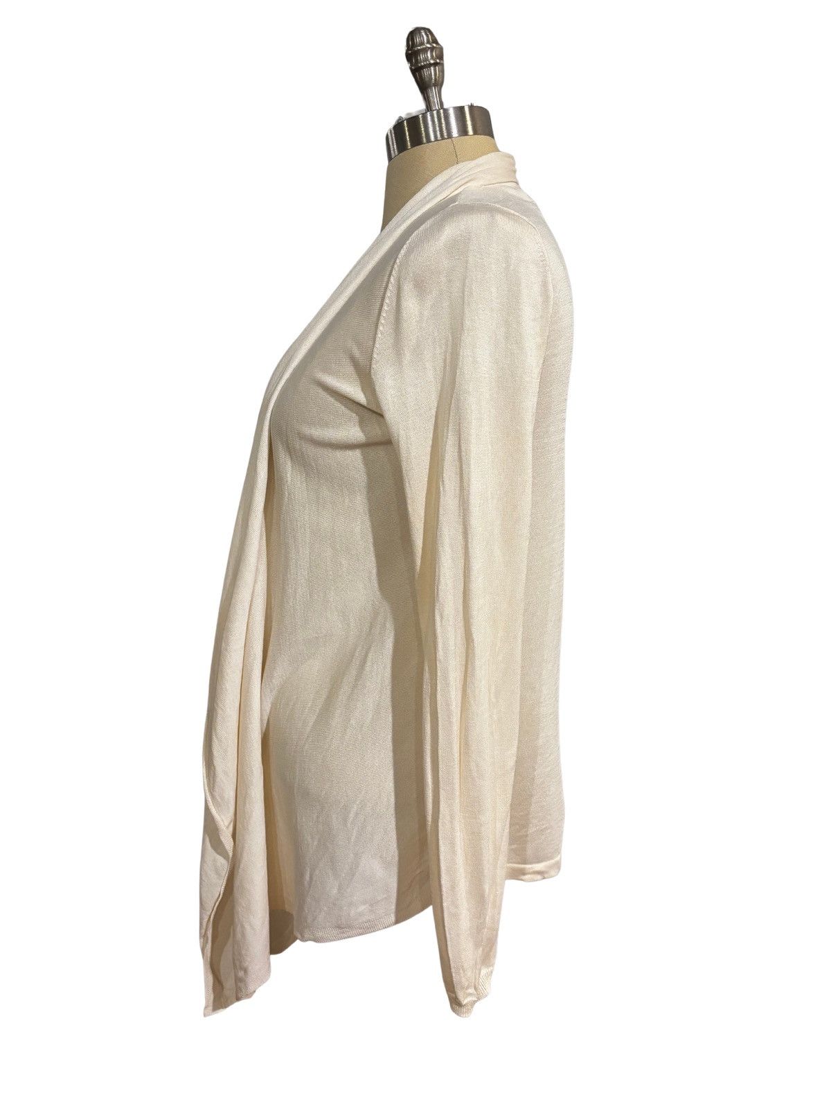 Ann Taylor Ivory Cardigan.wt6424 Size S / US 4 / IT 40 - 3 Thumbnail