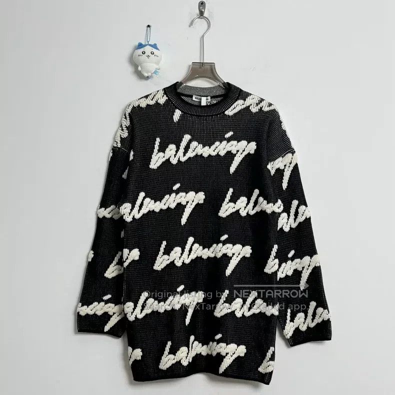Balenciaga Balenciaga Black and White Bullet Rain Logo Knitwear XS Size US XS / EU 42 / 0 - 1 Thumbnail
