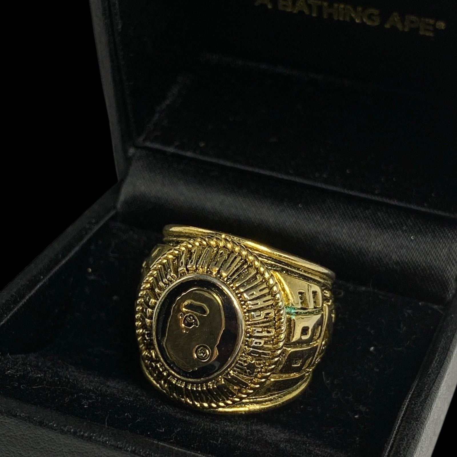 Bape OG Ape Head College Ring (Gold) | JP22 / 10.5 Size ONE SIZE - 5 Thumbnail