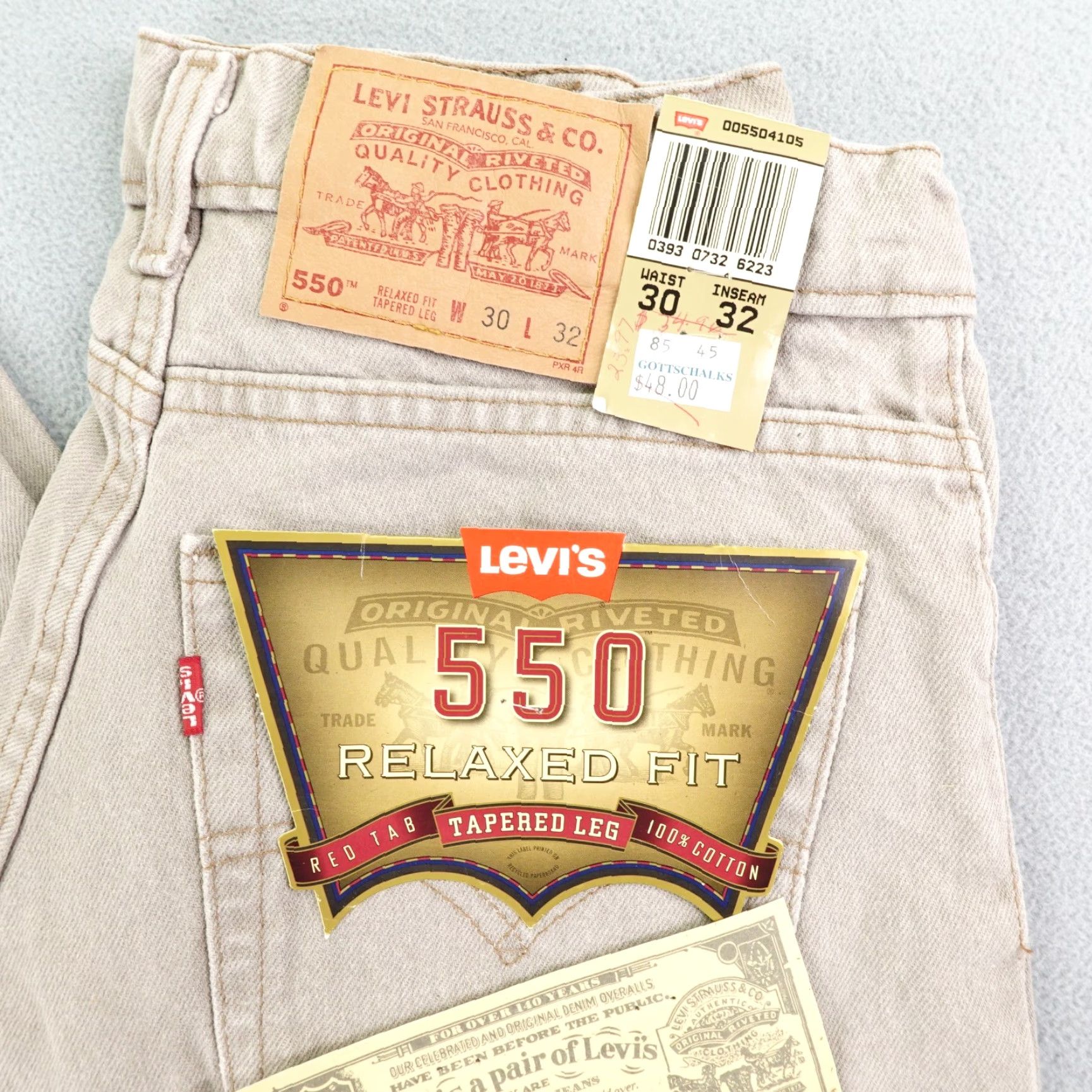 Levi's VINTAGE Levi's Jeans Mens 30x32 Relaxed Tapered Denim 90s Cotton Beige Deadstock Men's Size US 28 / EU 44 - 2 Thumbnail