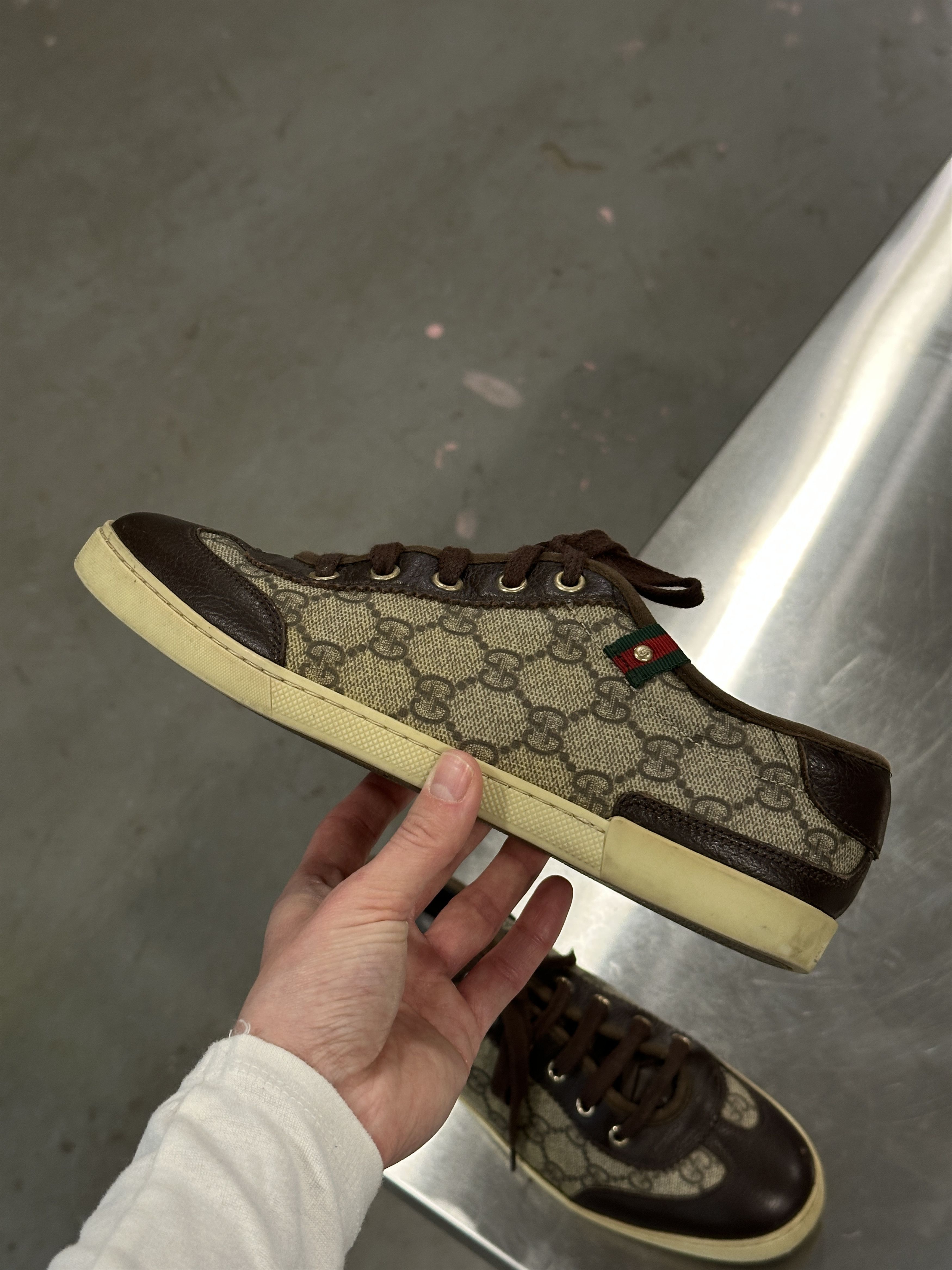 Gucci Gucci Monogram Canvas Leather Low Top Sneakers Size US 7 / IT 37 - 4 Thumbnail