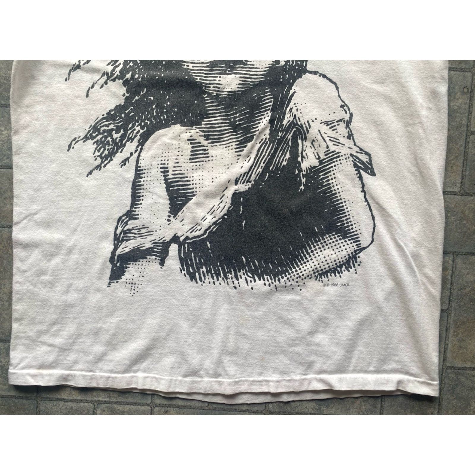 Hanes VINTAGE Hanes XL White Shirt Mens 1980s Les Miserables Movie 1986 T-Shirt Short Sleeve White 80s Theme Hanes XL Mens Shirt Size US XL / EU 56 / 4 - 2 Thumbnail
