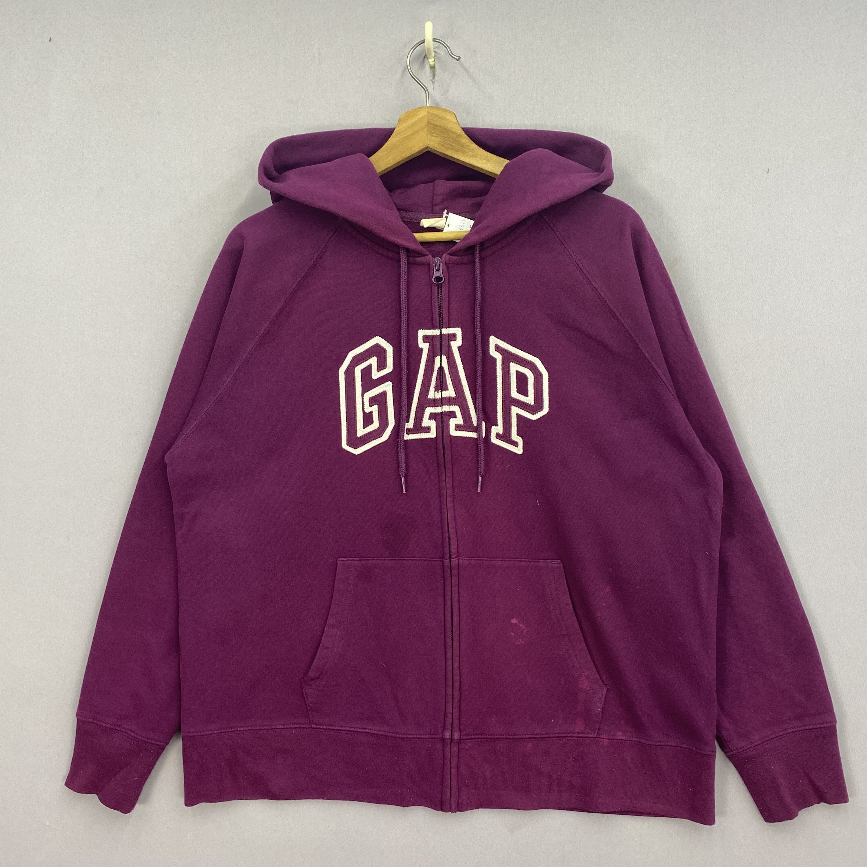 Gap Vintage GAP Sweater Spell Out Y2K Style Sweatshirt Size US L / EU 52-54 / 3 - 1 Thumbnail