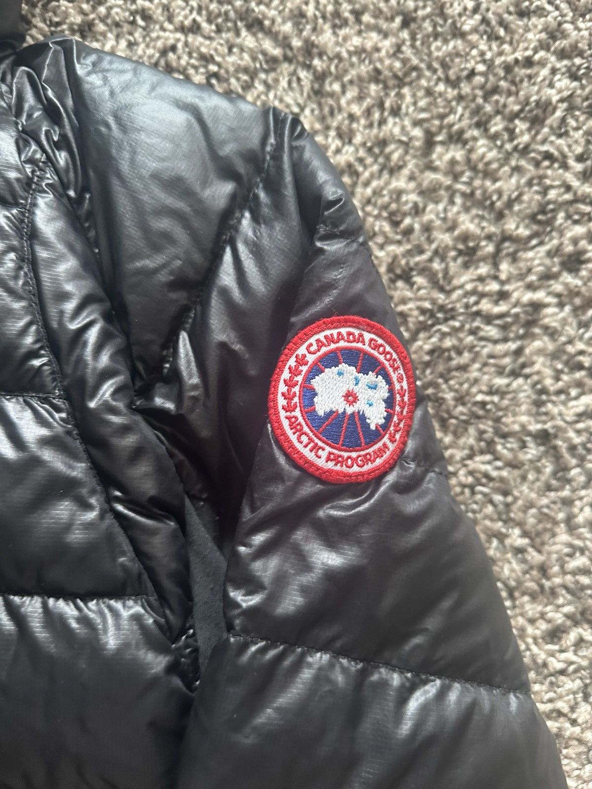 Canada Goose Canada Goose Light Down Jacket Size US M / EU 48-50 / 2 - 2 Thumbnail