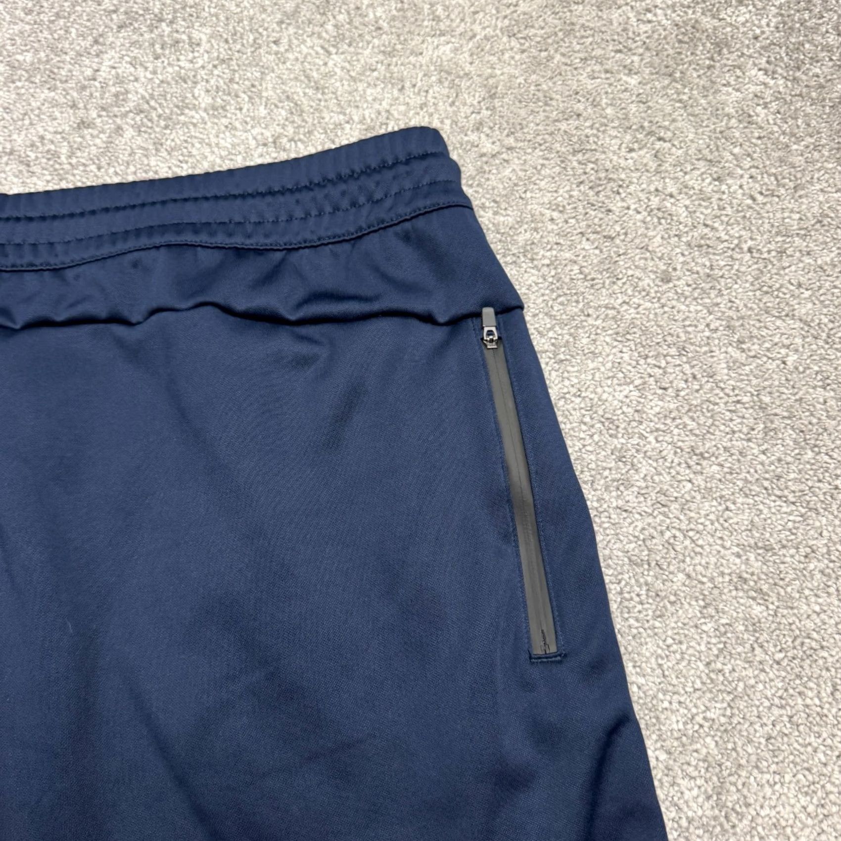 Vintage Xersion Quick-Dri Tech Fleece Sweat Shorts Mens 2XL Navy Blue Zip Pocket Activewear Shorts"} Size US 39 - 3 Thumbnail