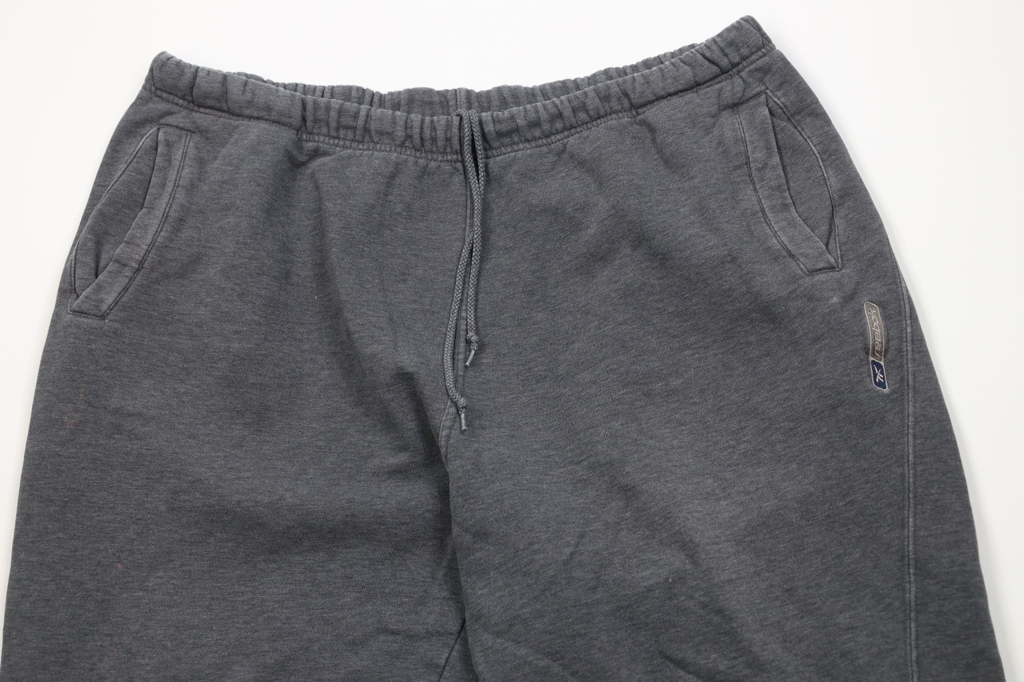 Reebok Vintage 90s Reebok Spell Out Sweatpants Joggers Pants Gray Size US 38 / EU 54 - 2 Thumbnail