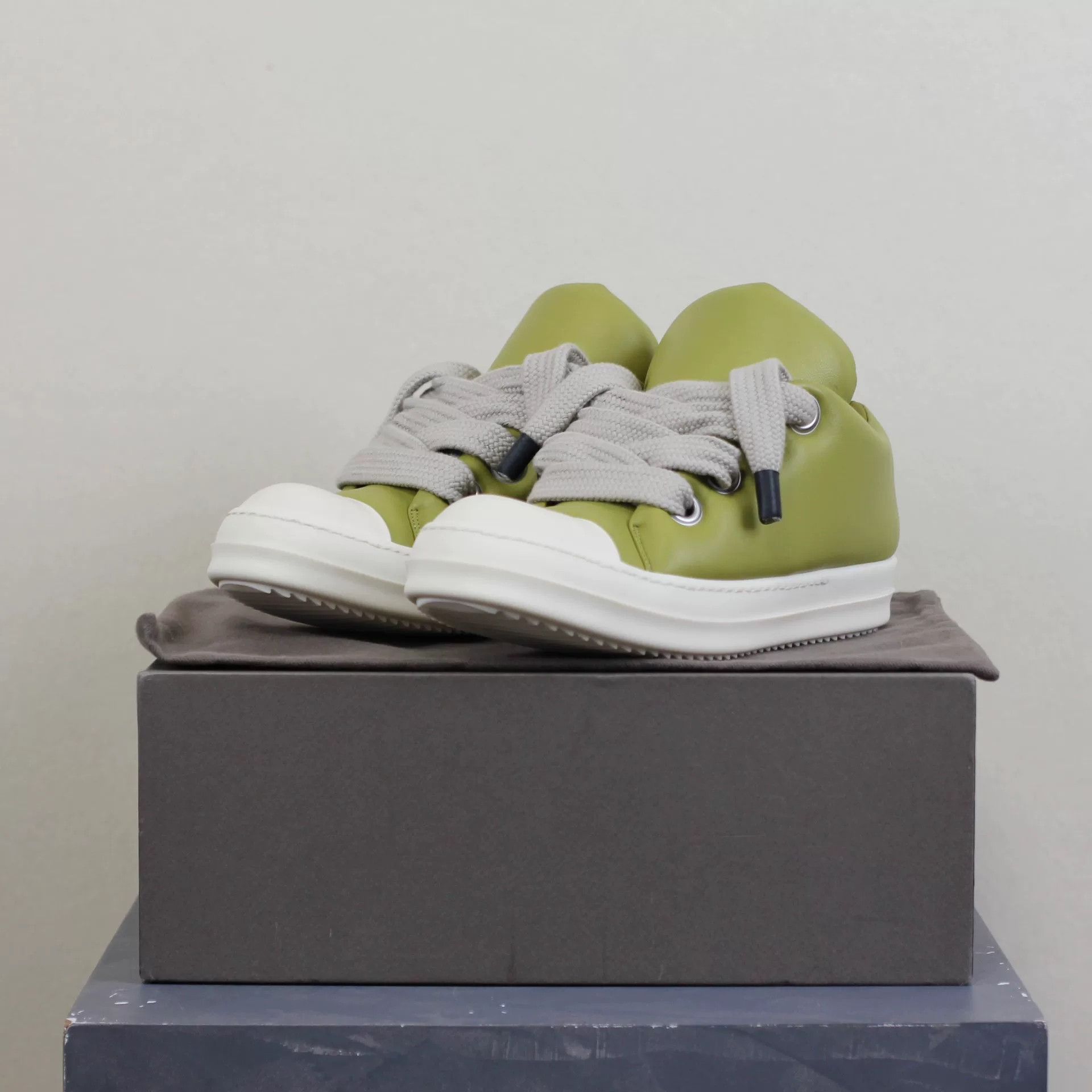 Rick Owens Rick Owens Green Low-Top Sneakers Size US 8 / EU 41 - 1 Thumbnail