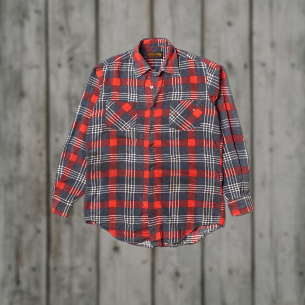 Vintage VINTAGE Montgomery Ward Shirt Red Plaid Flannel Long Sleeve Medium Check Cotton Regular Mens Size US M / EU 48-50 / 2 - 1 Thumbnail