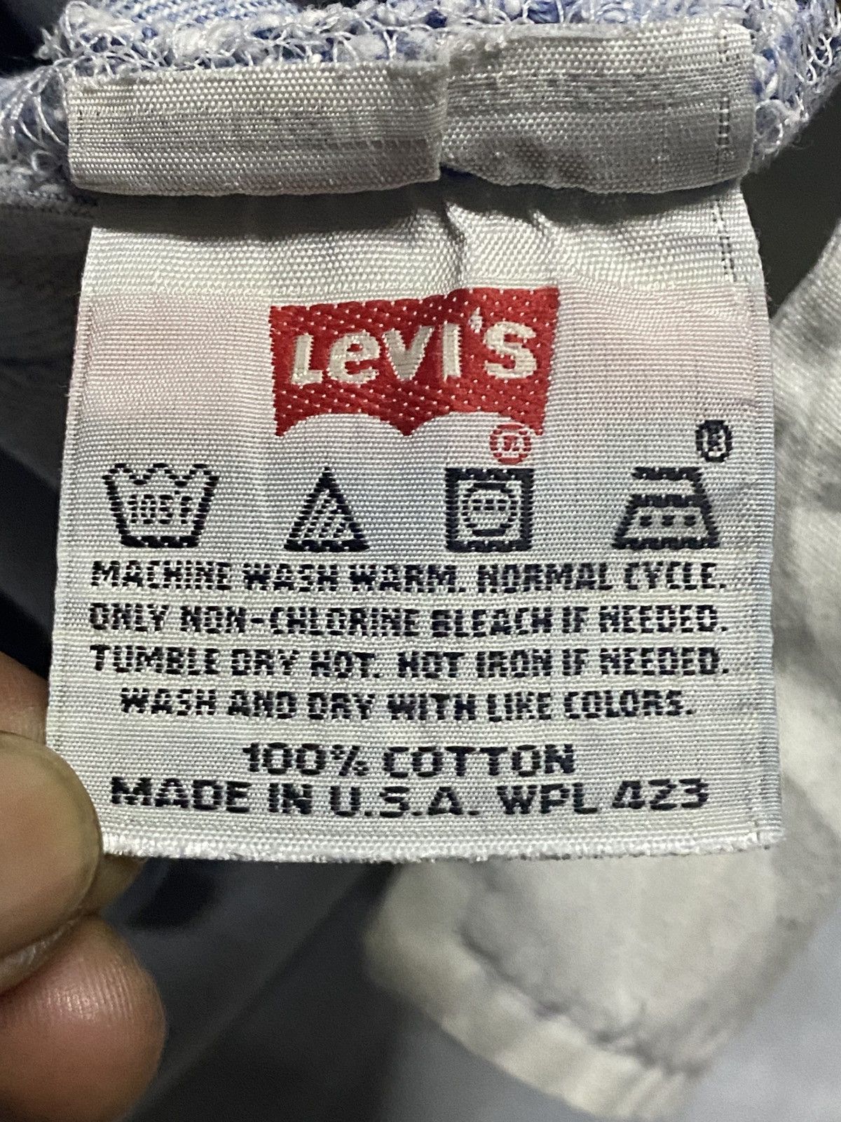 Levi's Vintage Levis 501 Light Faded Blue Distressed Loose Jeans Size US 30 / EU 46 - 18 Thumbnail