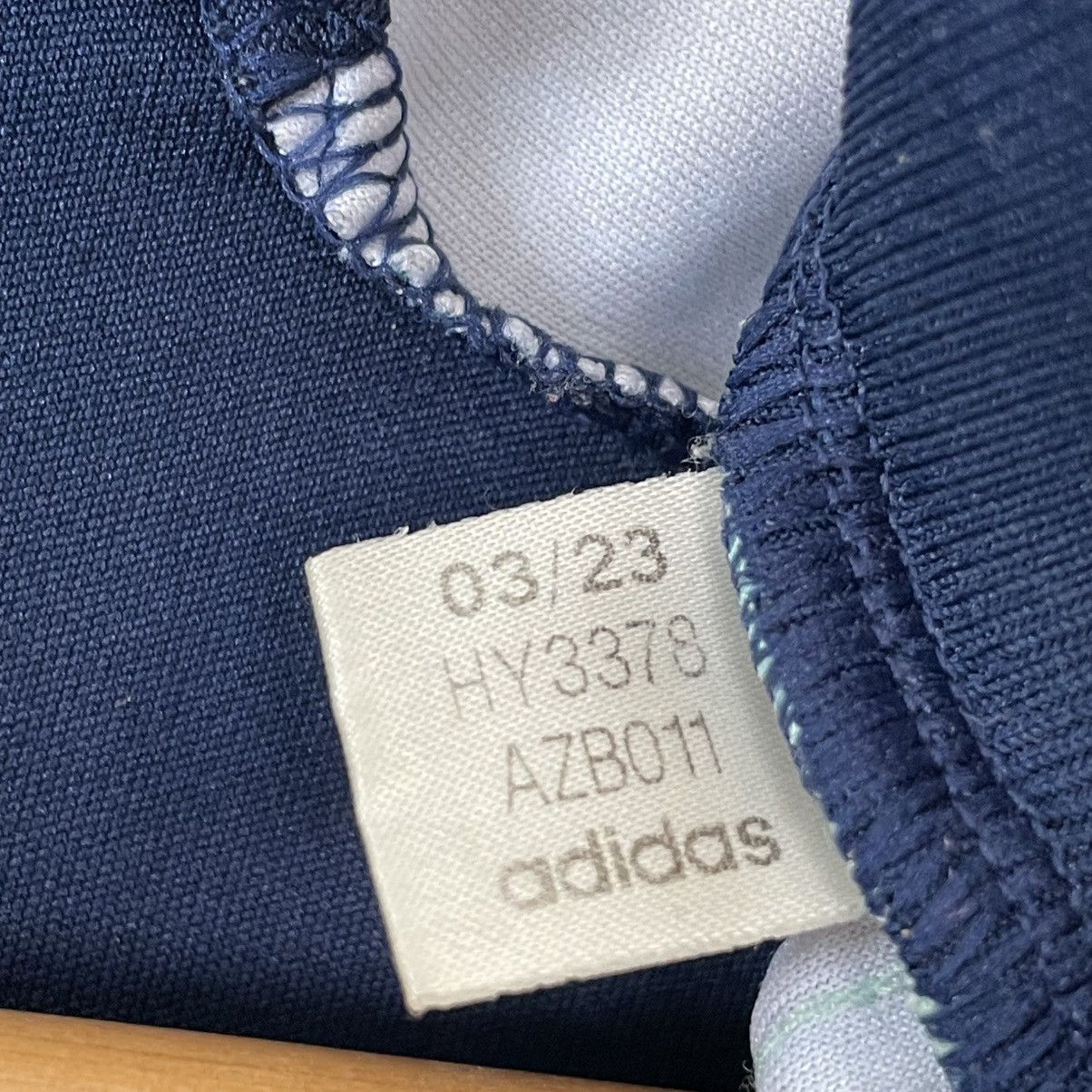 Adidas Leeds Away 2023/2024 Adidas Football Shirt Size L Size US L / EU 52-54 / 3 - 8 Thumbnail