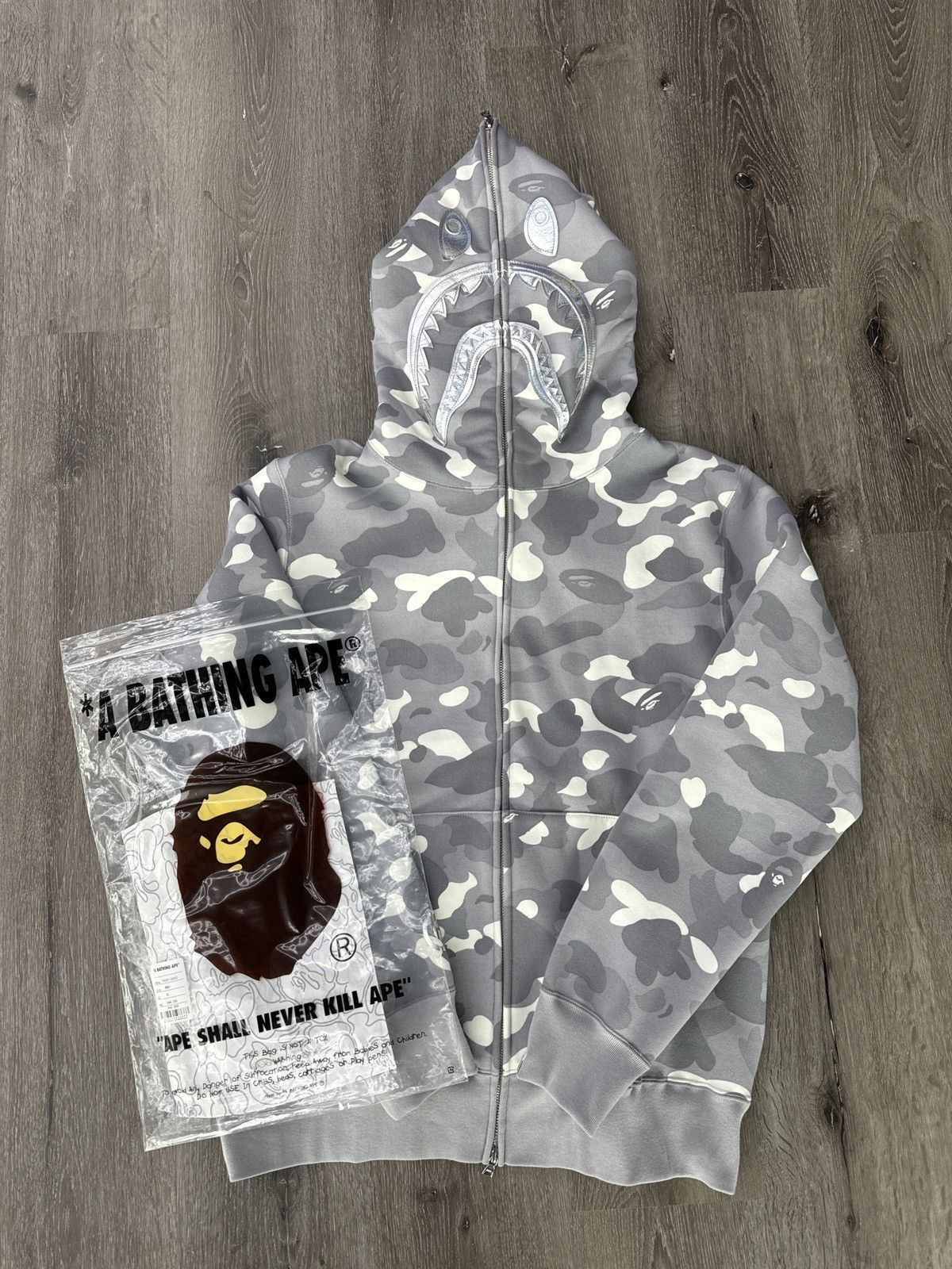 City camo shark hoodie jacket online