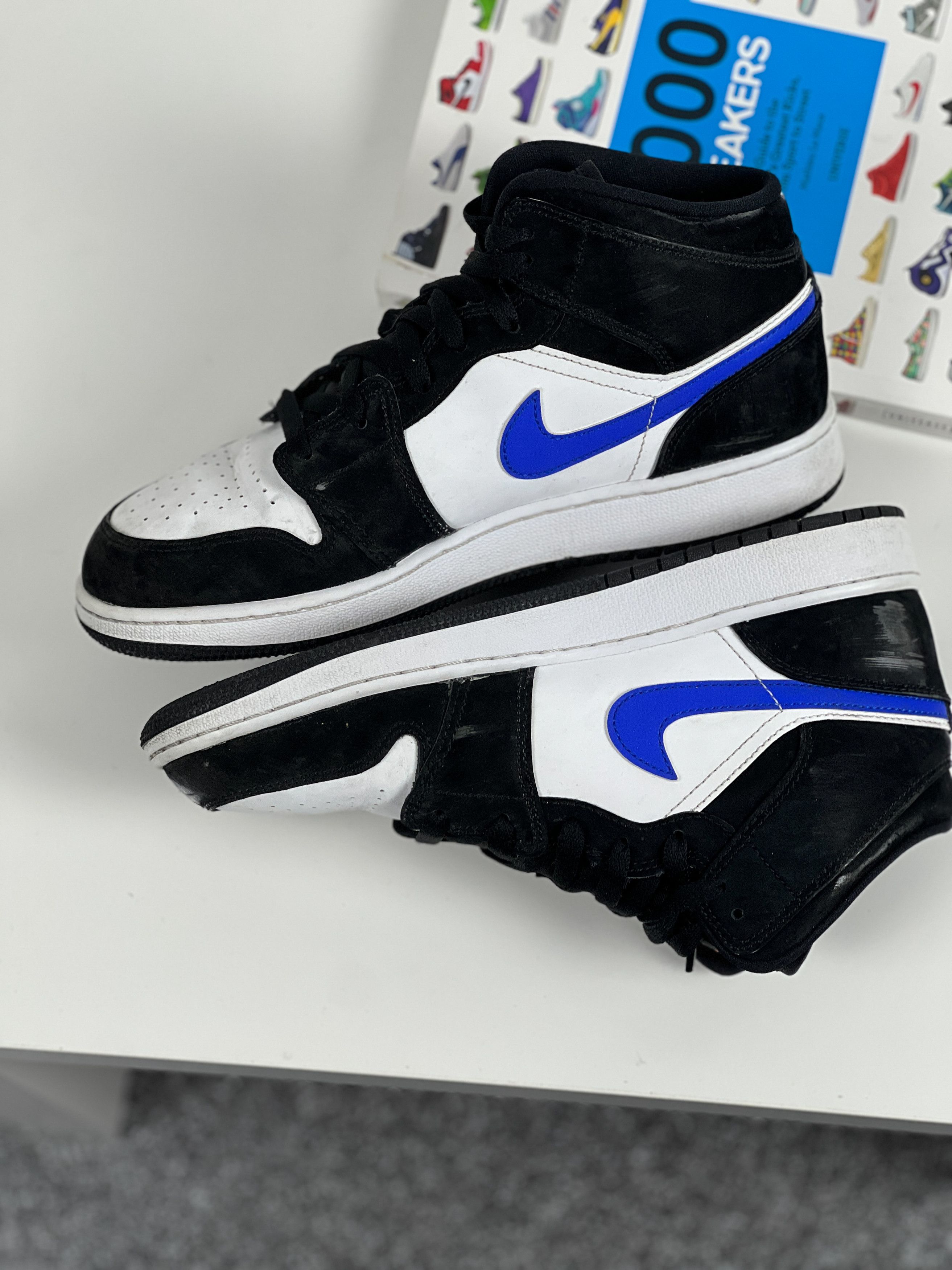 Jordan Brand Air Jordan 1 Mid GS 'Black Racer Blue' '554725-084' Size US 7 / EU 40 - 9 Thumbnail