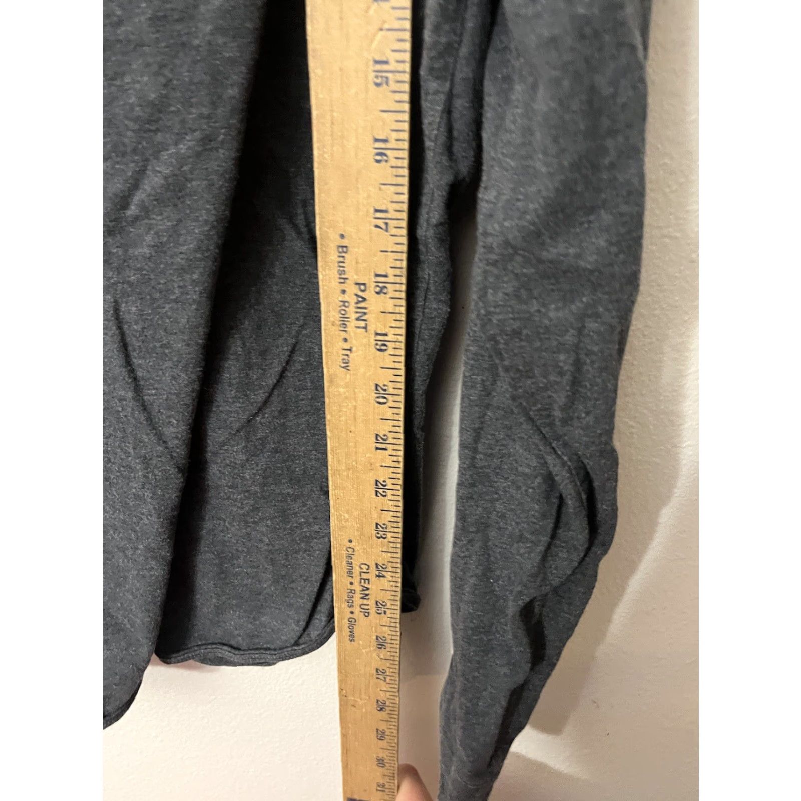 UNTUCKit UNTUCKit Shirt Mens L Button-Down Heather Gray Luxe Tee BD Long Sleeve Casual Size US L / EU 52-54 / 3 - 4 Thumbnail