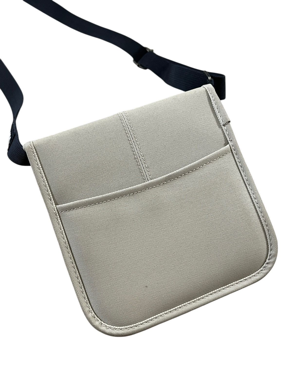 Hysteric Glamour 1990 Hysteric Glamour Vinyl Junkie CD/ Walkman Sling Bag Size ONE SIZE - 8 Thumbnail