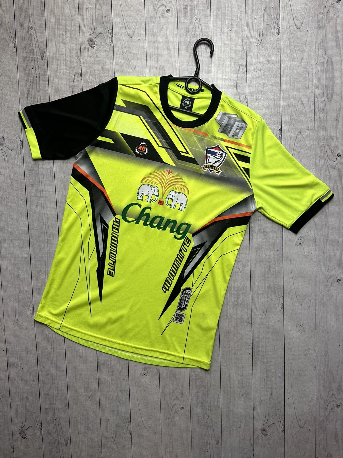 Thailand soccer jersey yellow rare size L/XL Chang