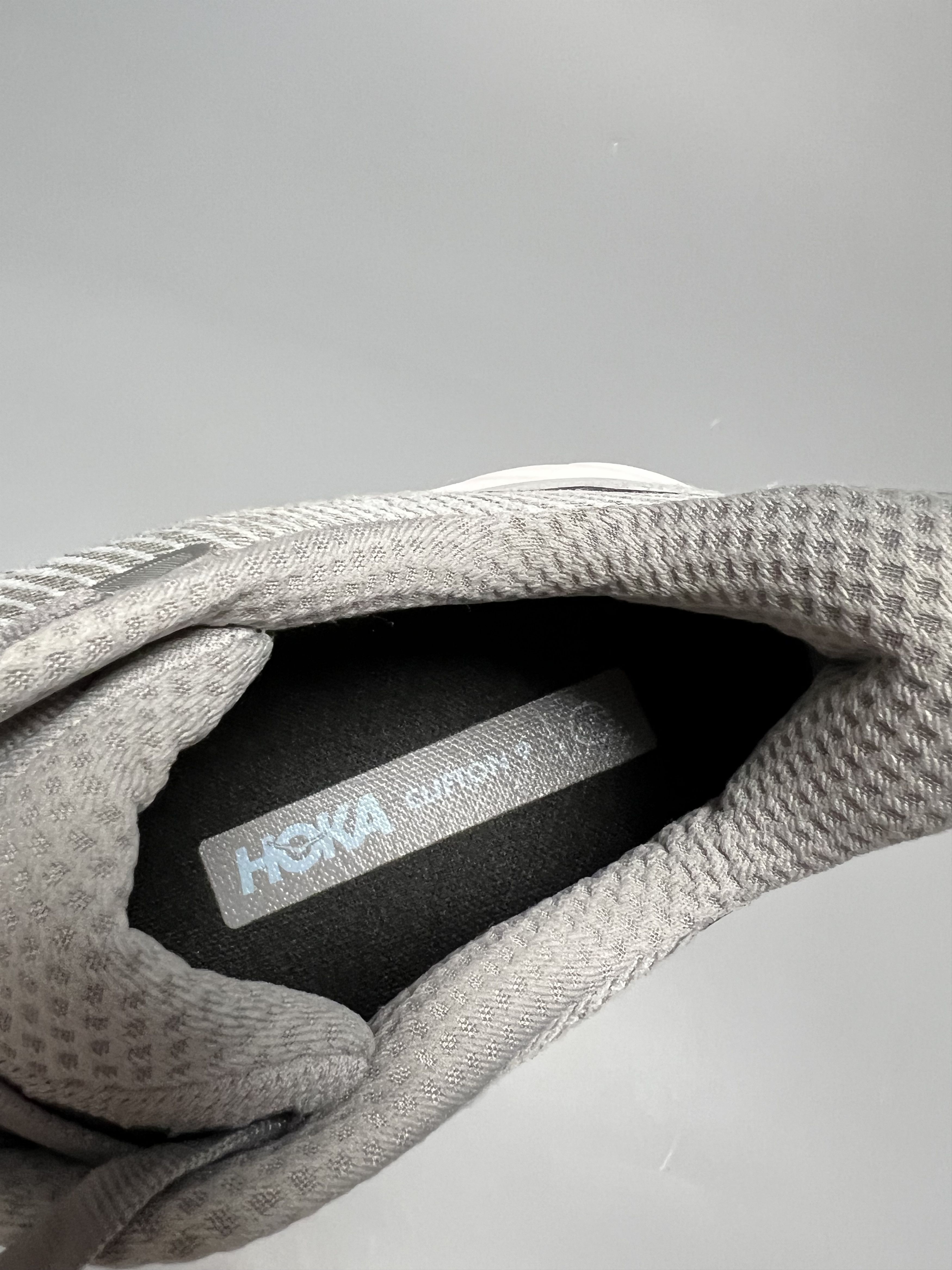 Hoka 12EE Hoka One One Clifton 9 Wide Running Shoes Walking Gym Size US 12 / EU 45 - 17 Thumbnail