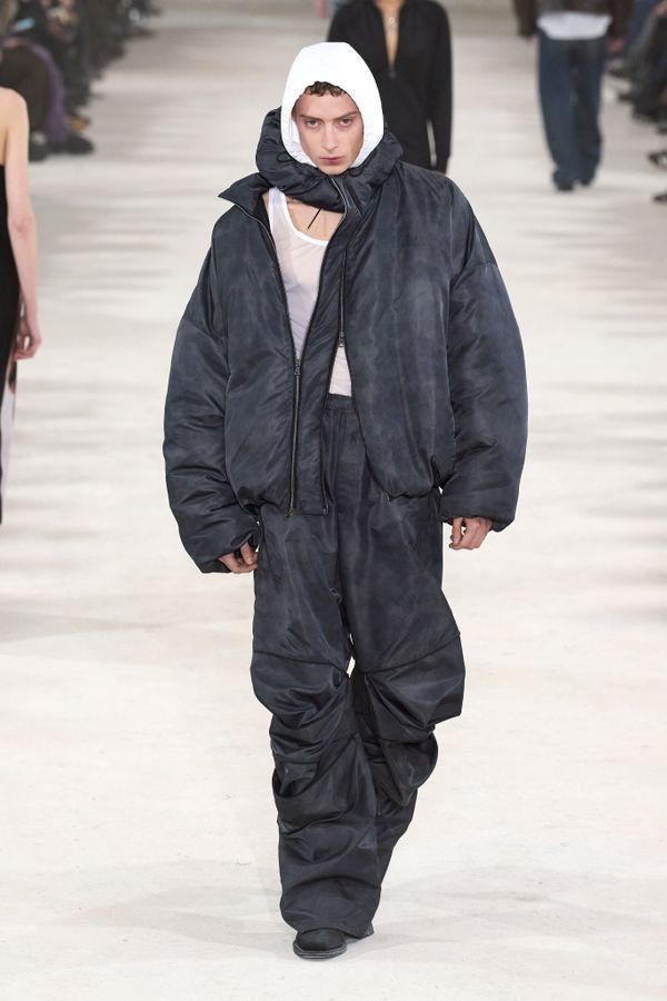 Y/Project BNWT Y/Project FW23 Runaway Black Nylon Zip Baggy Pants Size US 30 / EU 46 - 1 Thumbnail