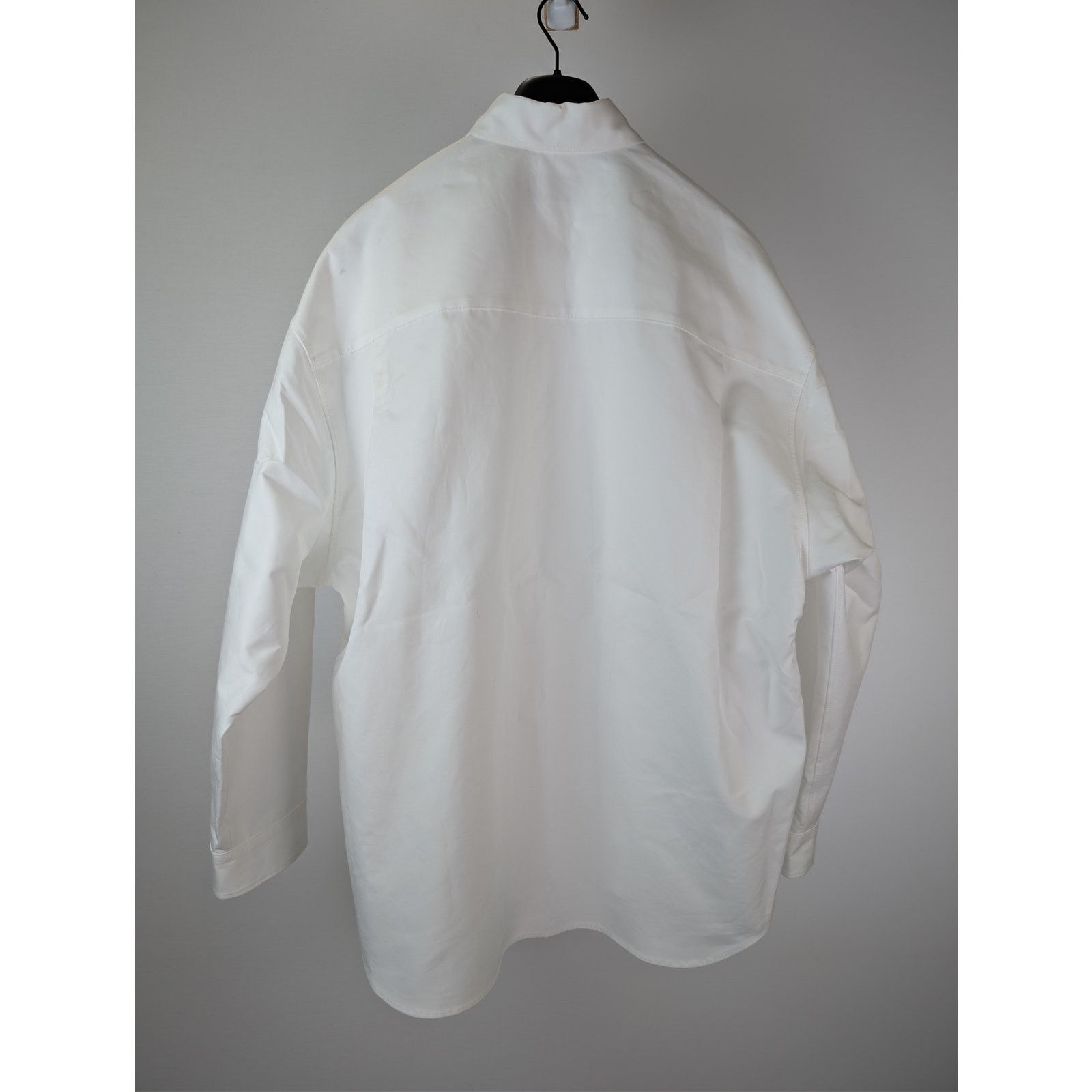 Balenciaga o1rshd1 Cotton Poplin Long-Sleeved Outerwear Shirt in White Size US XS / EU 42 / 0 - 8 Thumbnail