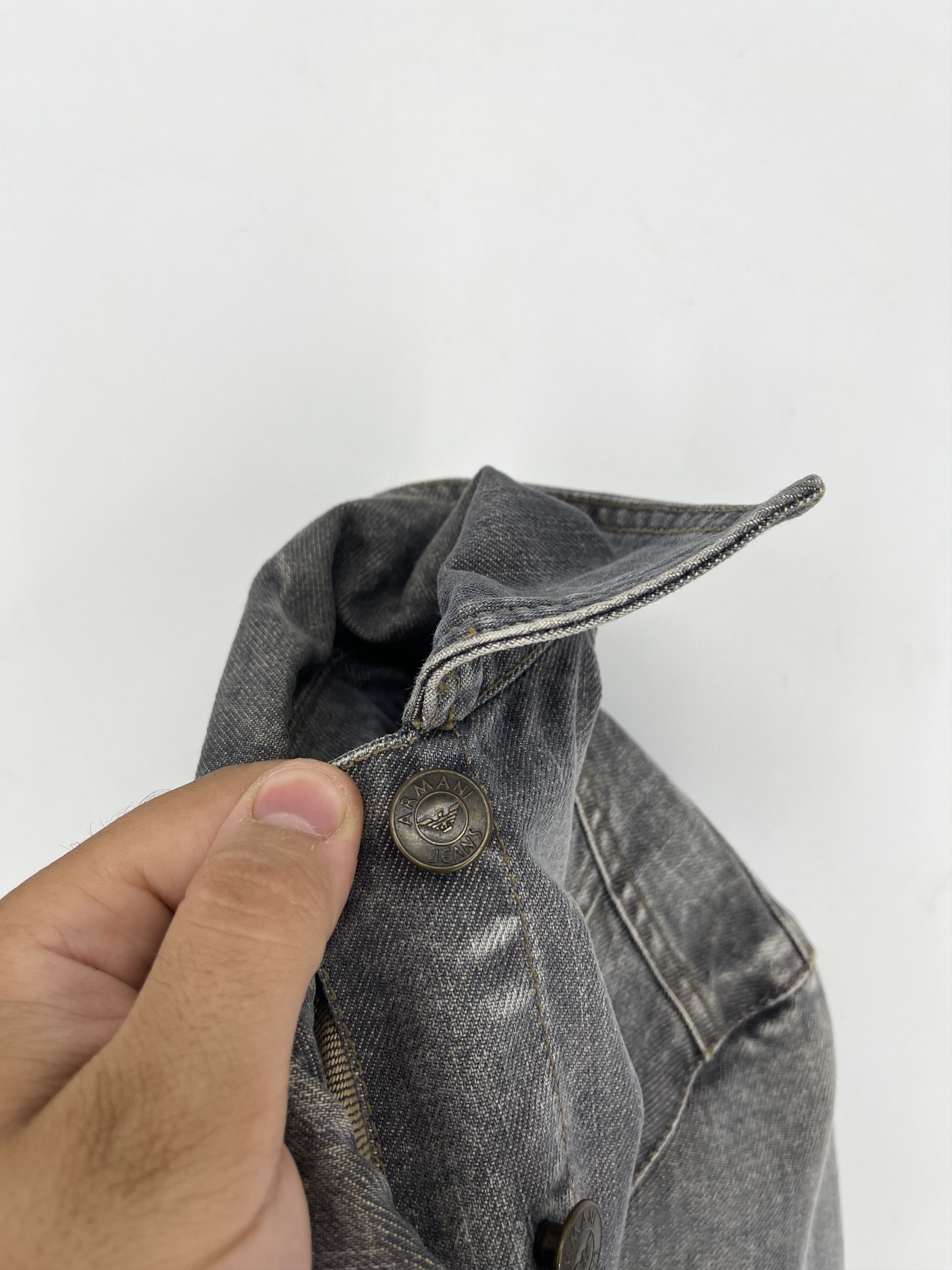 Giorgio Armani Vintage Y2K Armani Exchange Grey Denim Wash Zip Up Jacket Size S / US 4 / IT 40 - 7 Thumbnail