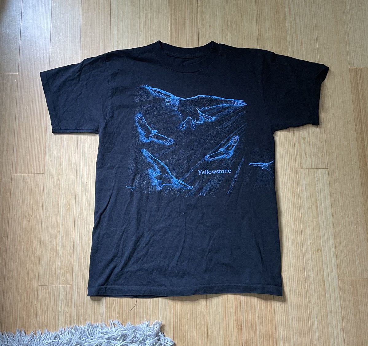 Designer × Vintage Vintage HAND PAINTED Yellowstone tee Size US M / EU 48-50 / 2 - 1 Thumbnail
