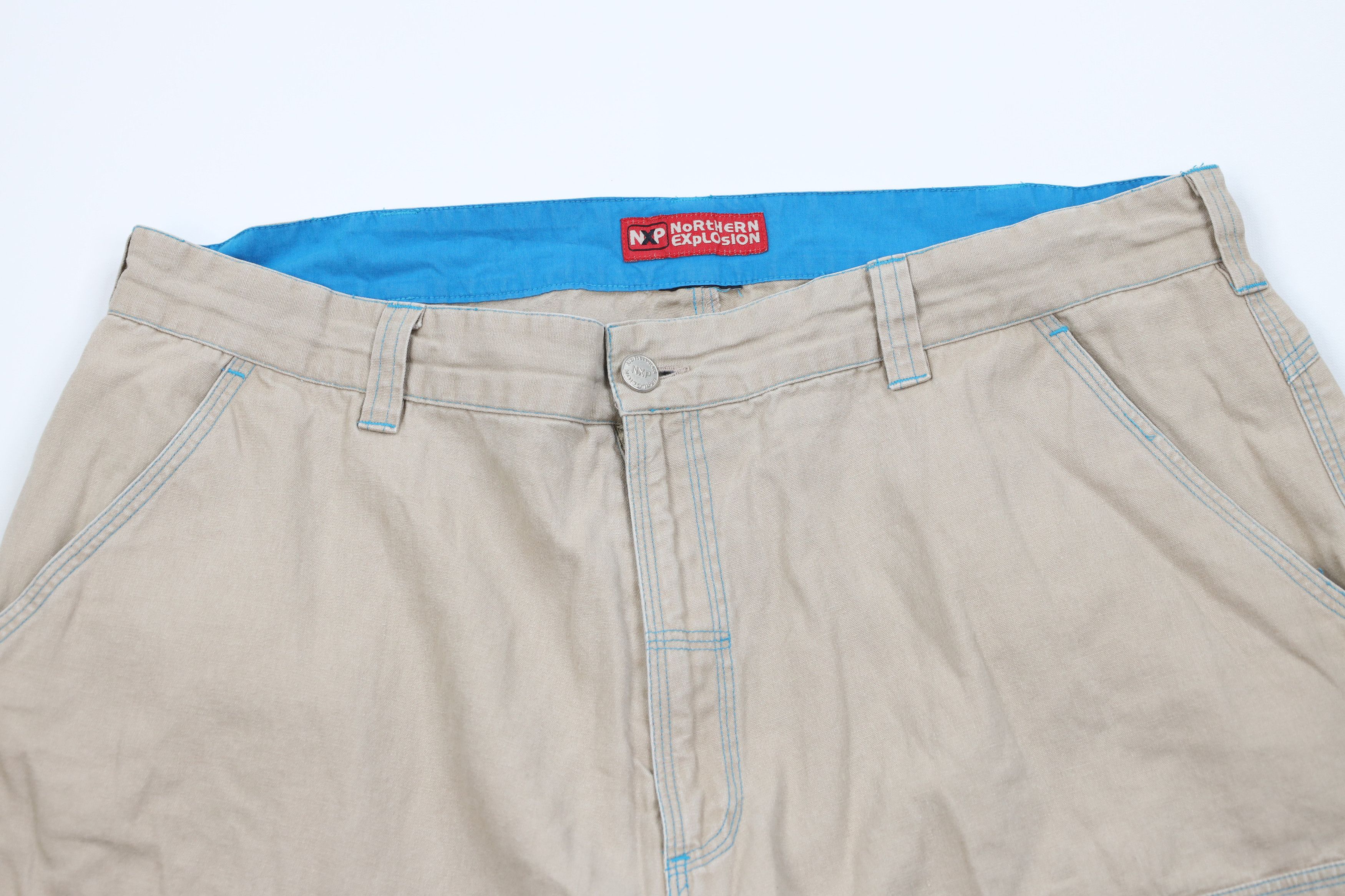 Vintage Vintage 90s Y2K Streetwear Pocket Skateboard Cargo Shorts Size US 36 / EU 52 - 2 Thumbnail