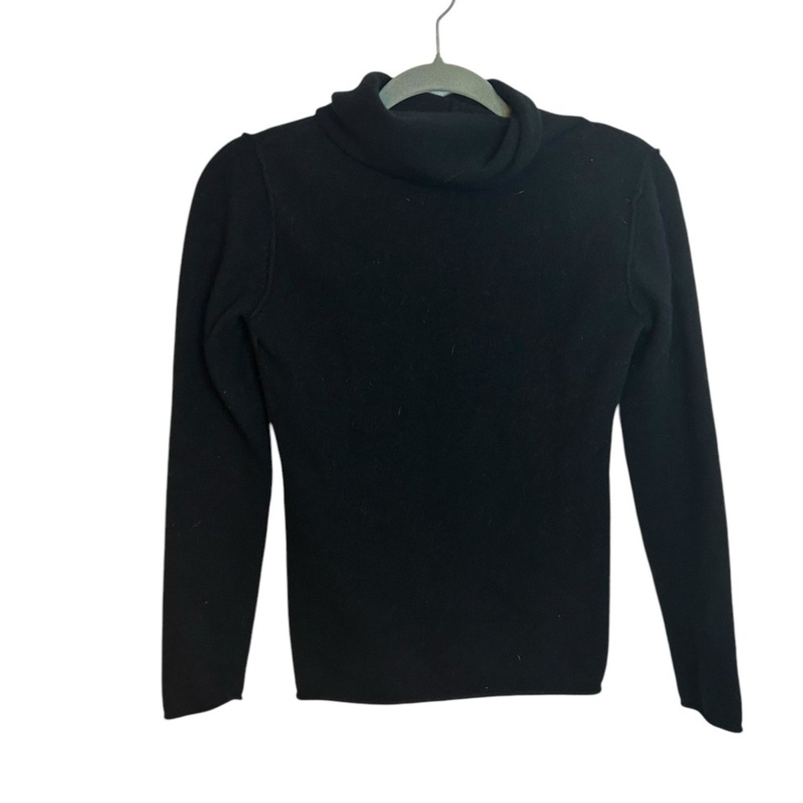 Old Navy Old Navy Vintage Black Cashmere Turtleneck Sweater Size S / US 4 / IT 40 - 1 Thumbnail