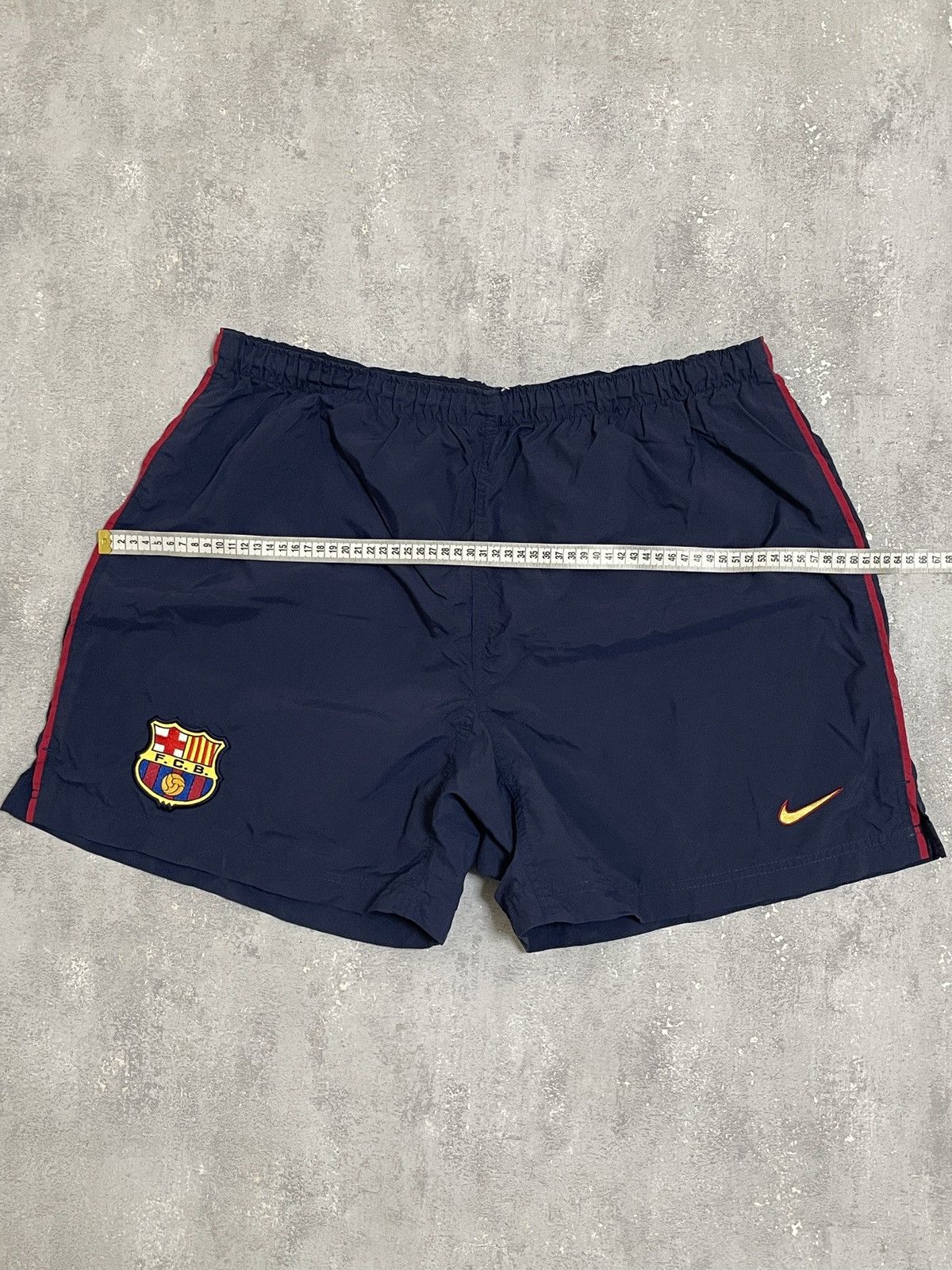 Nike Vintage Nike Barcelona Football Shorts Soccer Mens Rare XL Size US 34 / EU 50 - 16 Thumbnail