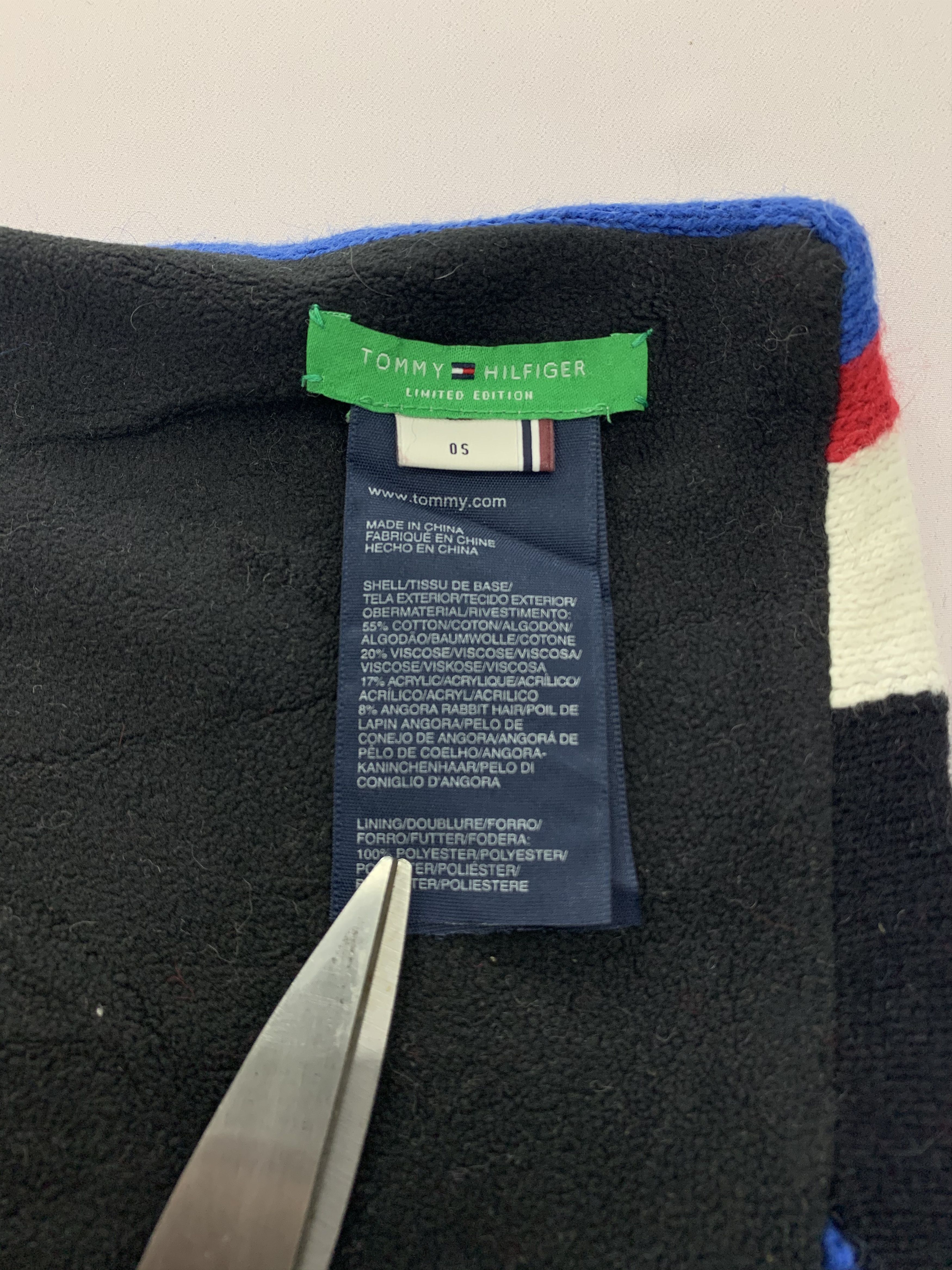 Tommy Hilfiger Tommy Hilfiger Scarf Wool Muffler Neck Wrap BL4258 Size ONE SIZE - 5 Thumbnail