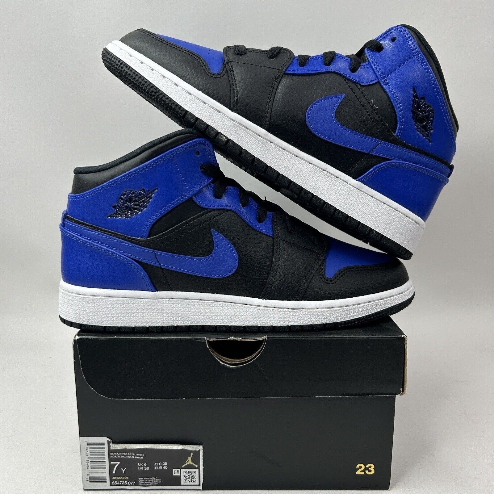 Nike Nike Air Jordan 1 Mid Retro GS “Hyper Royal” 2023 Size US 8.5 / IT 38.5 - 1 Thumbnail