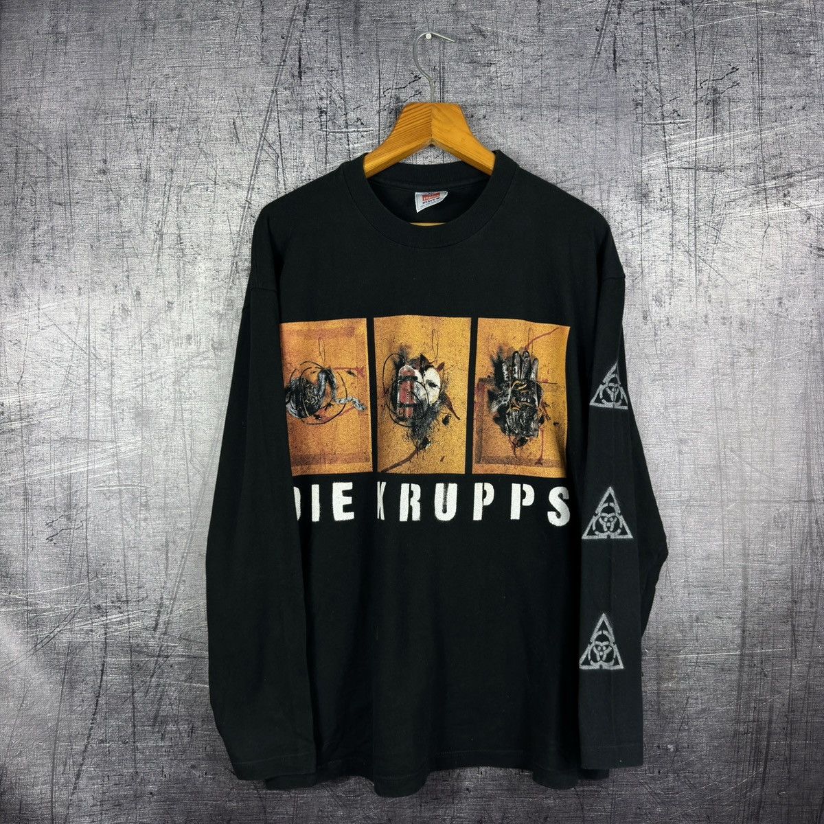 Band Tees Vintage 1997 Die Krupps Paradise now tour metal long sleeve Size US XL / EU 56 / 4 - 1 Thumbnail