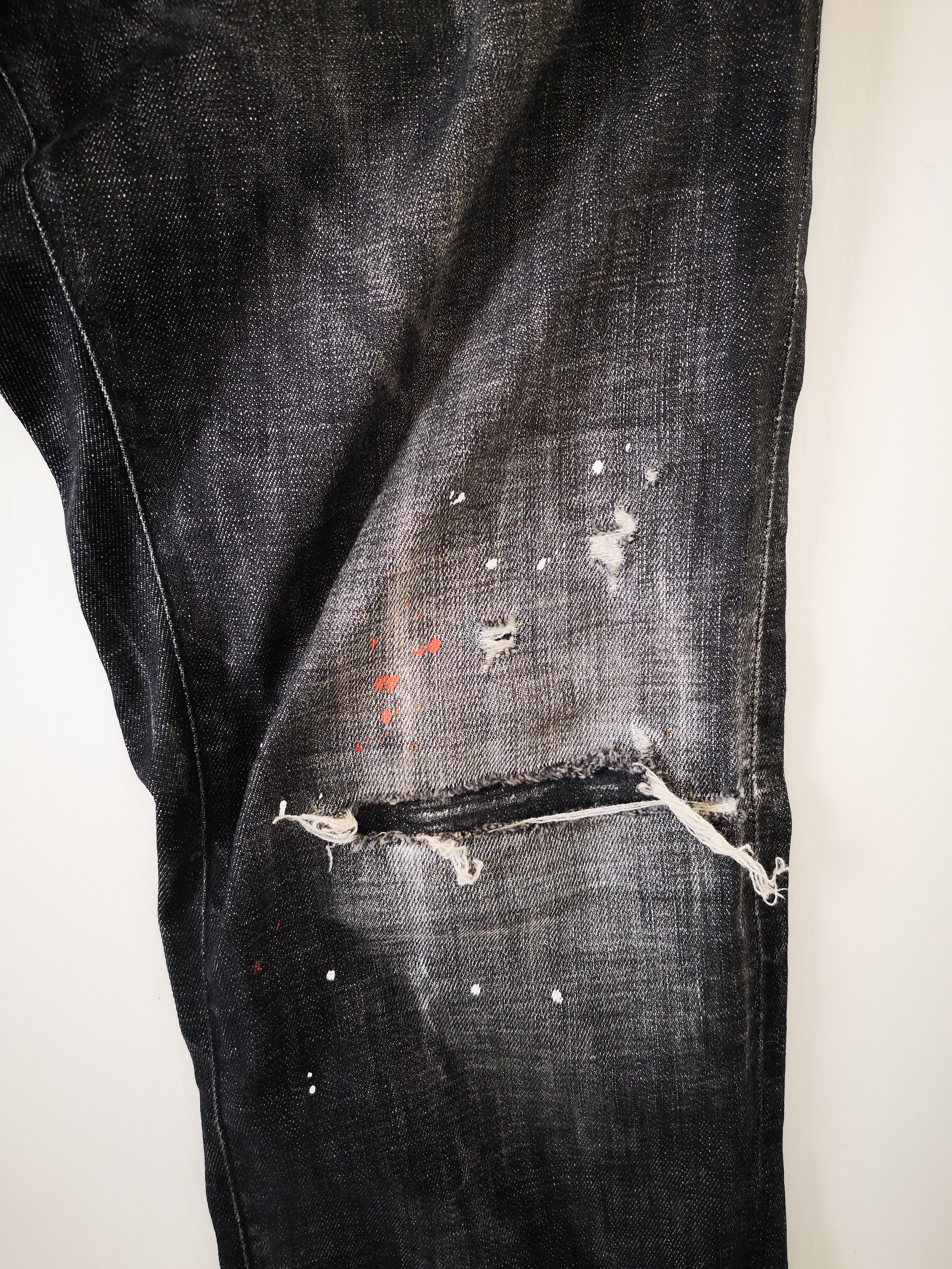 Dsquared2 DSQUARED2 24' BLACK USED DENIM PAINTED COOL GUY JEANS GR. 48 Size US 32 / EU 48 - 11 Thumbnail