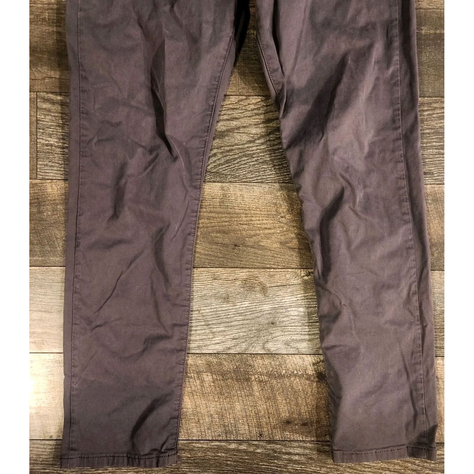 Flint And Tinder Flint and Tinder Pants Mens 32x29 Gray Slim Fit Stretch Chino Slim Tapered Pockets 29in Inseam Regular Mens Size US 32 / EU 48 - 2 Thumbnail