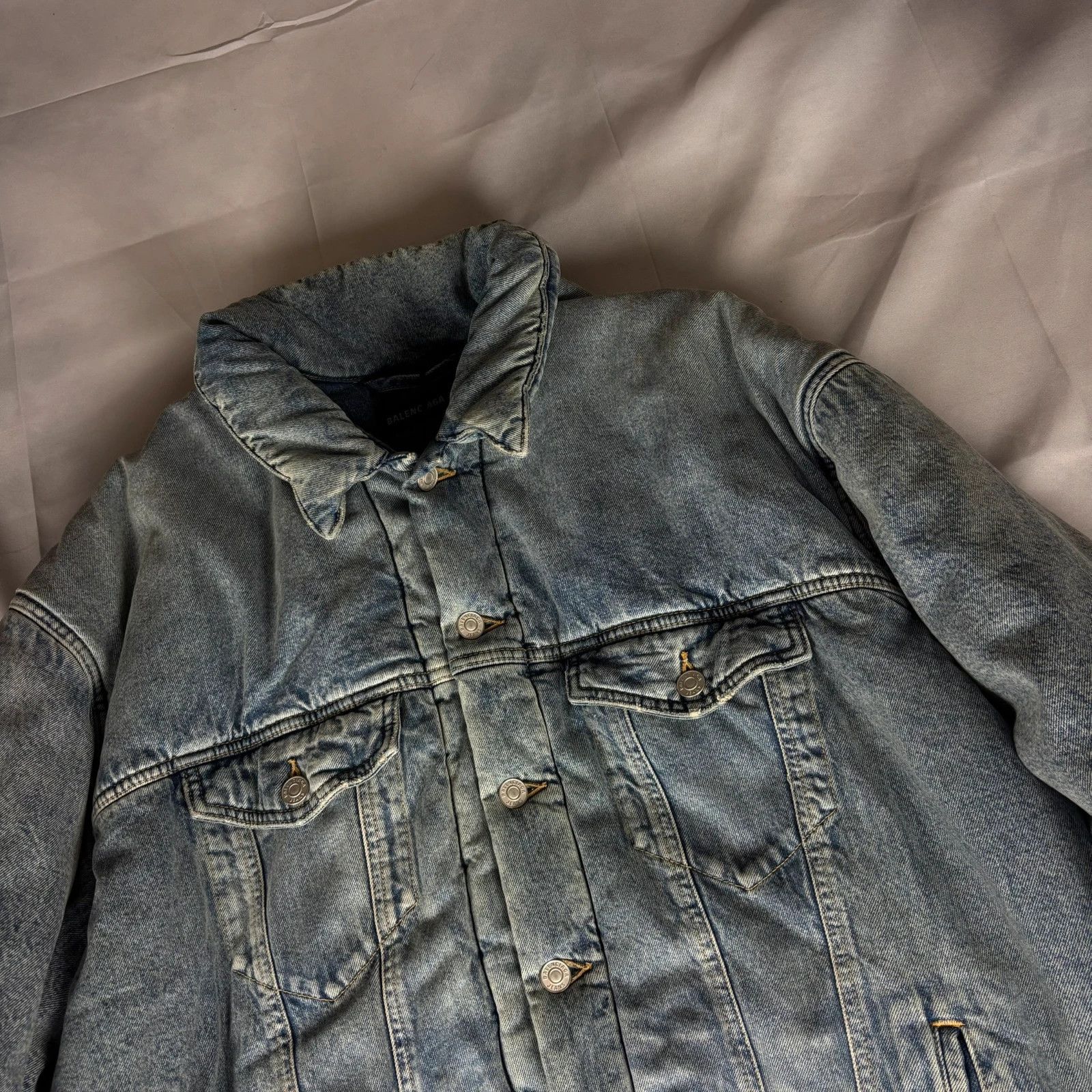 Balenciaga Balenciaga oversized denim jacket puffy Kanye west style Size US S / EU 44-46 / 1 - 2 Thumbnail
