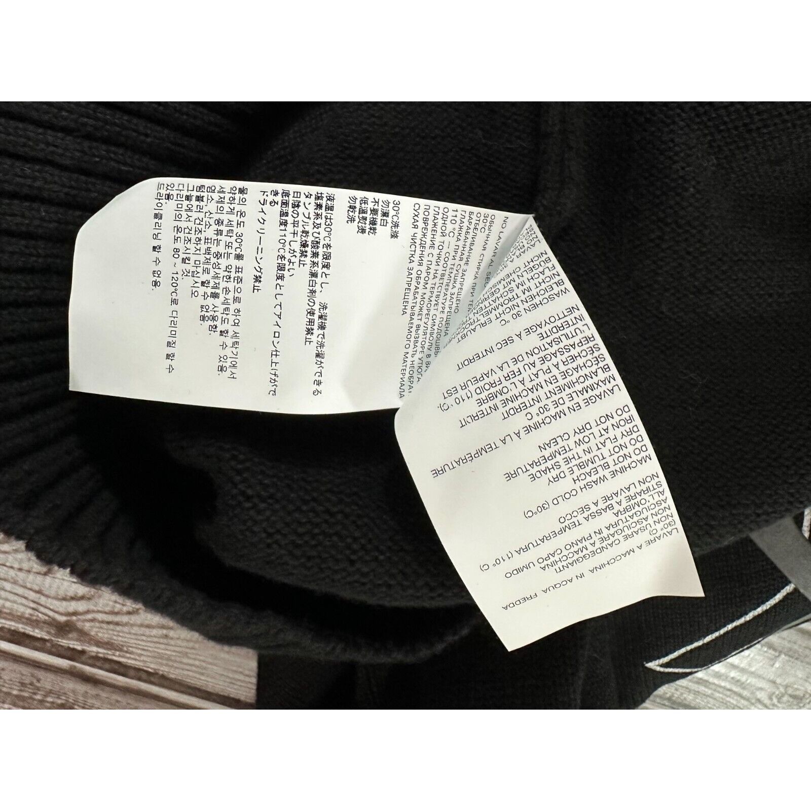 1017 ALYX 9SM 1017 ALYX 9SM Sweater Crewneck Logo Cotton COLOR Black size Size US L / EU 52-54 / 3 - 7 Thumbnail