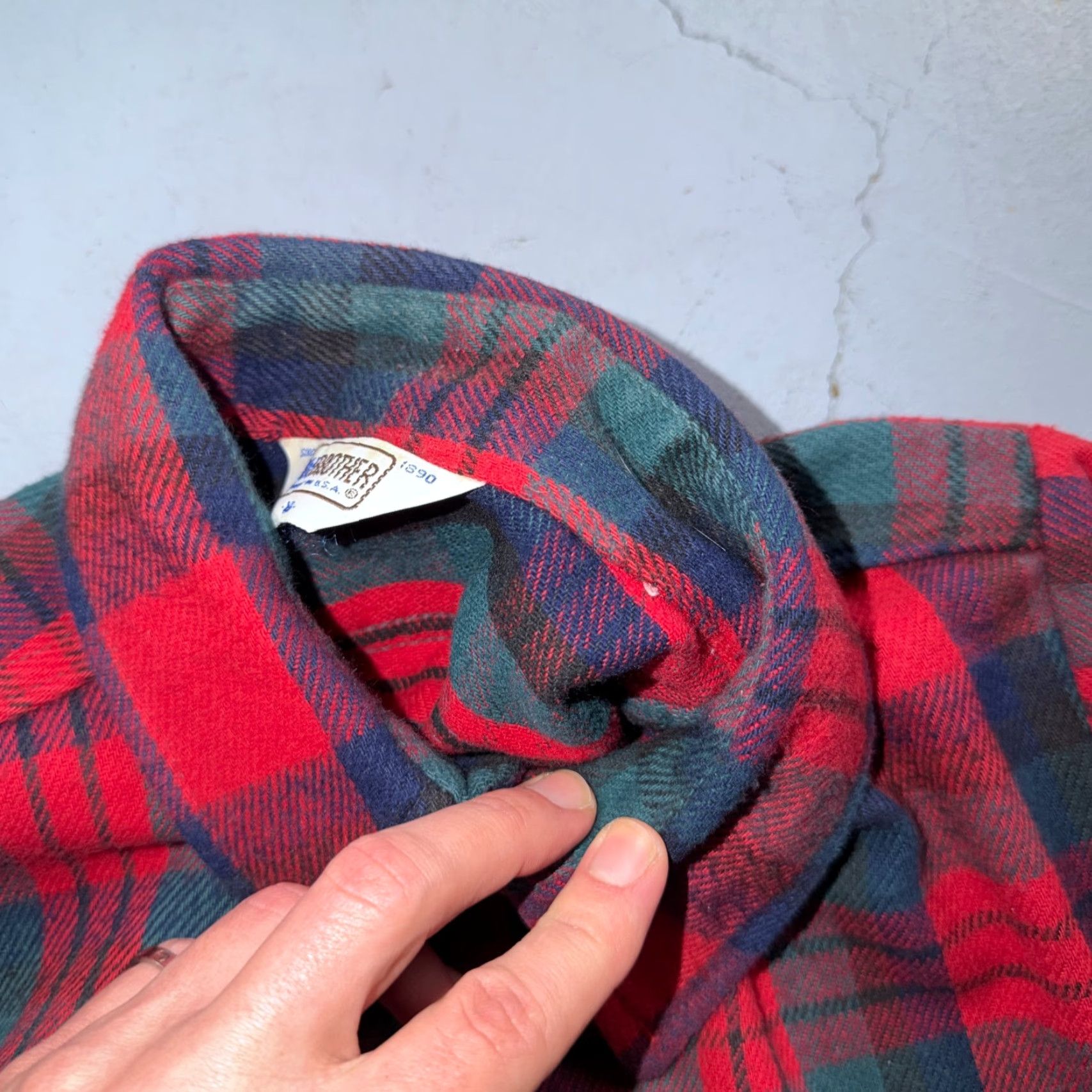 Vintage VINTAGE Five Brother Shirt Mens M Plaid Flannel Shadow Green Red USA 1980s 80s Button-Up Casual Workwear Size US M / EU 48-50 / 2 - 7 Thumbnail