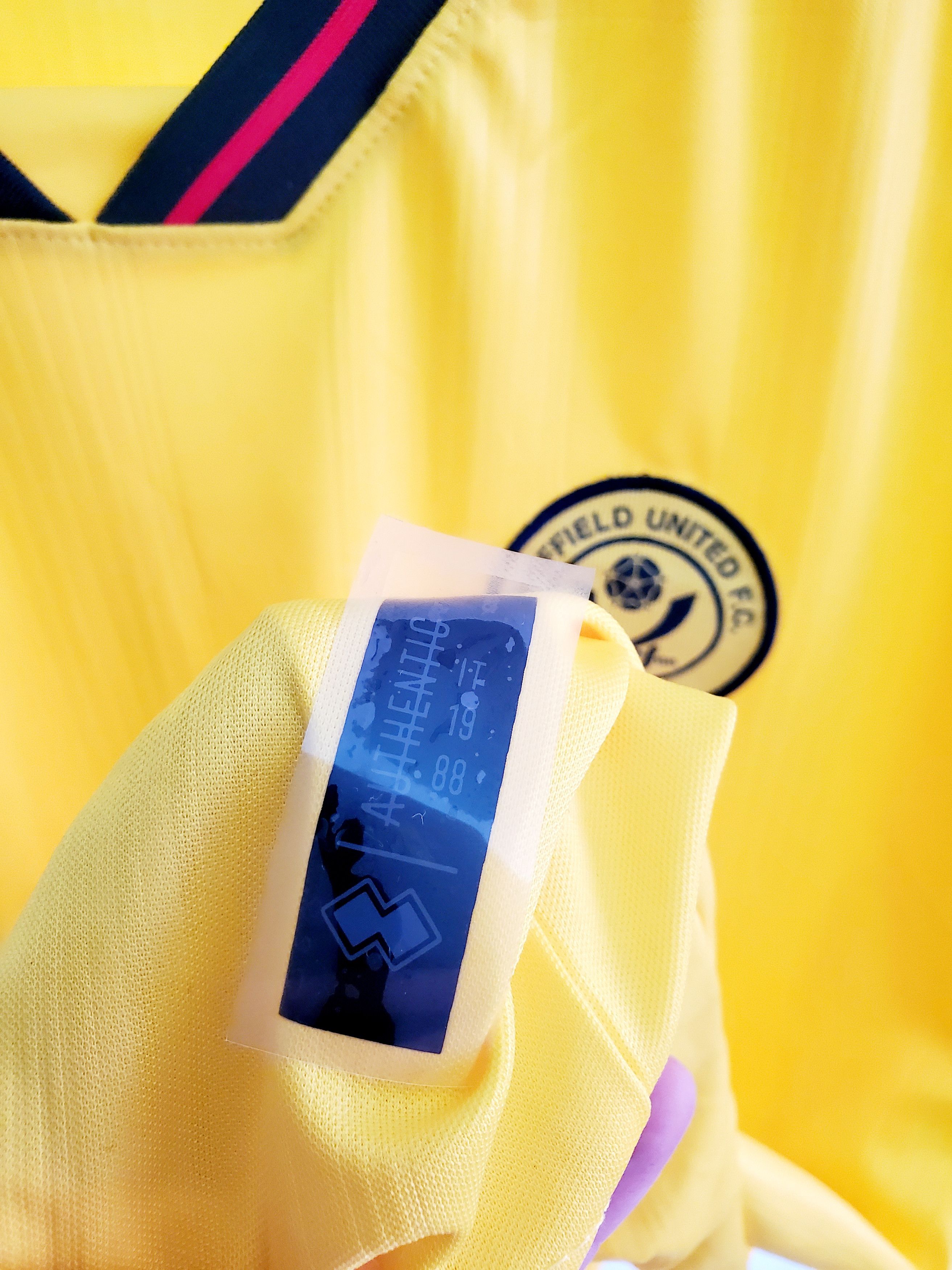 Errea Sheffield United 2023/24 Away Jersey perfect condition XXL Size US XXL / EU 58 / 5 - 5 Thumbnail