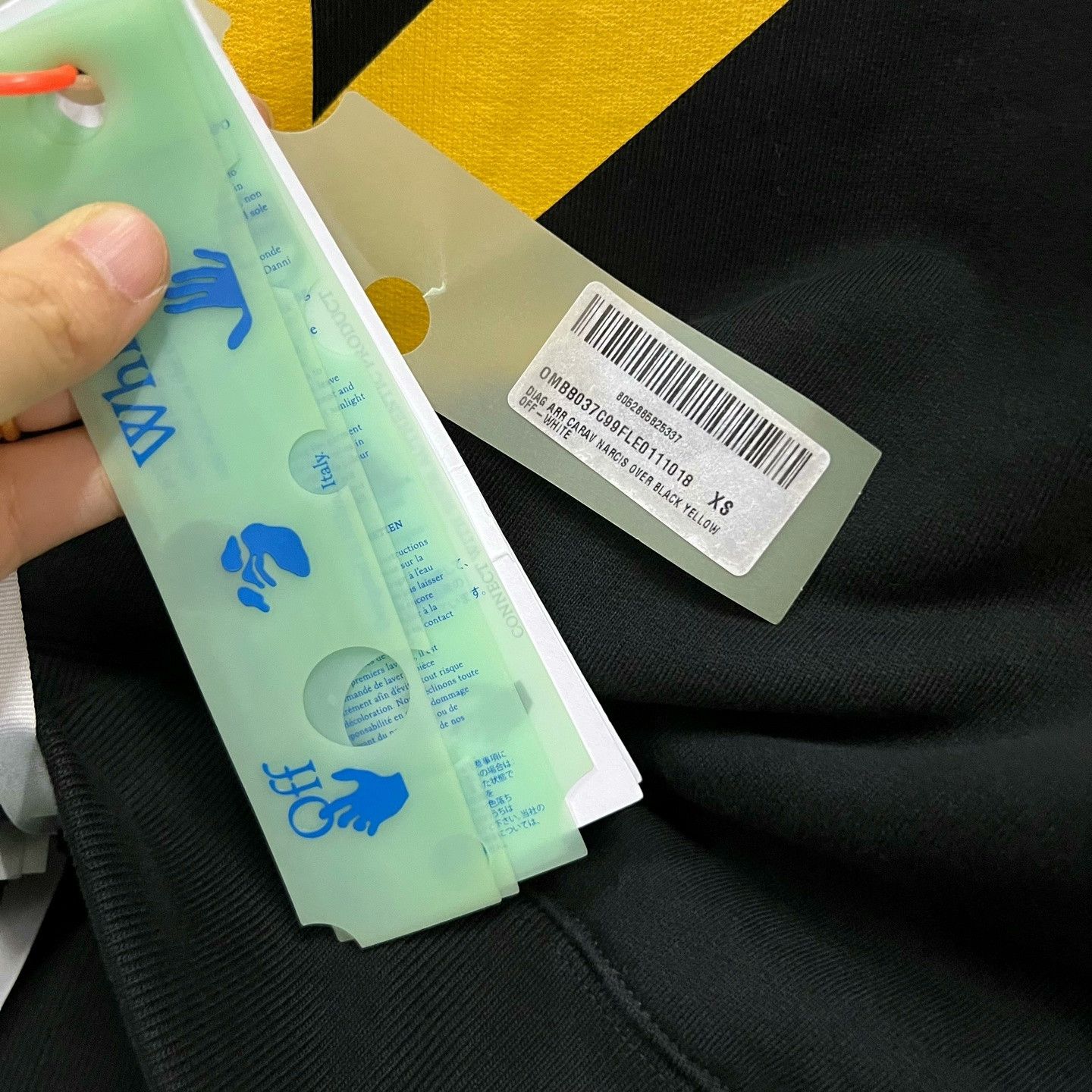 Off-White OFF White Yellow Tape Logo Hoodie Size US XXS / EU 40 - 4 Thumbnail