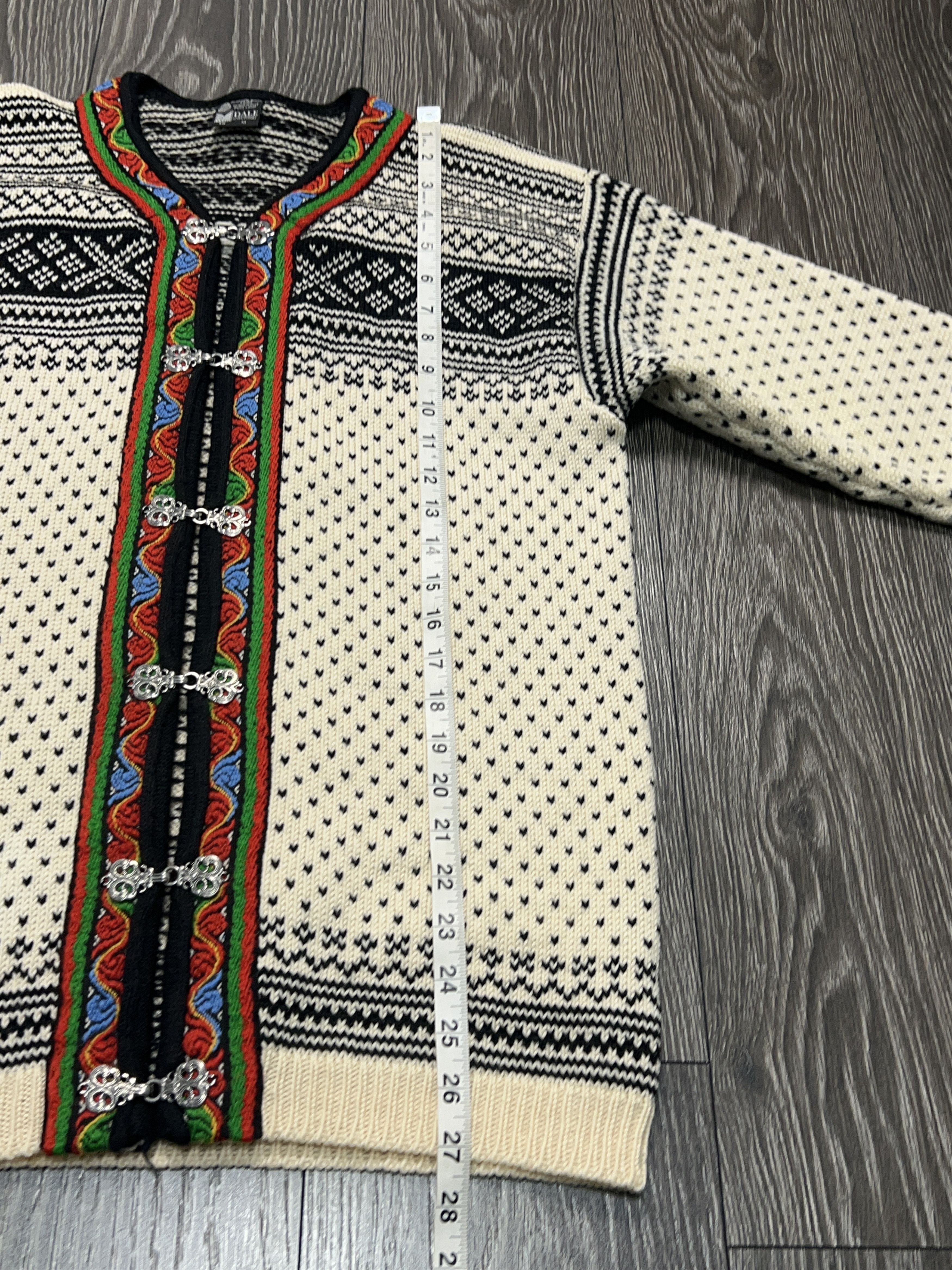 Traditional Weatherwear Wool Knit Clasp Cardigan Sweater Traditional Size 50 M Size US M / EU 48-50 / 2 - 9 Thumbnail