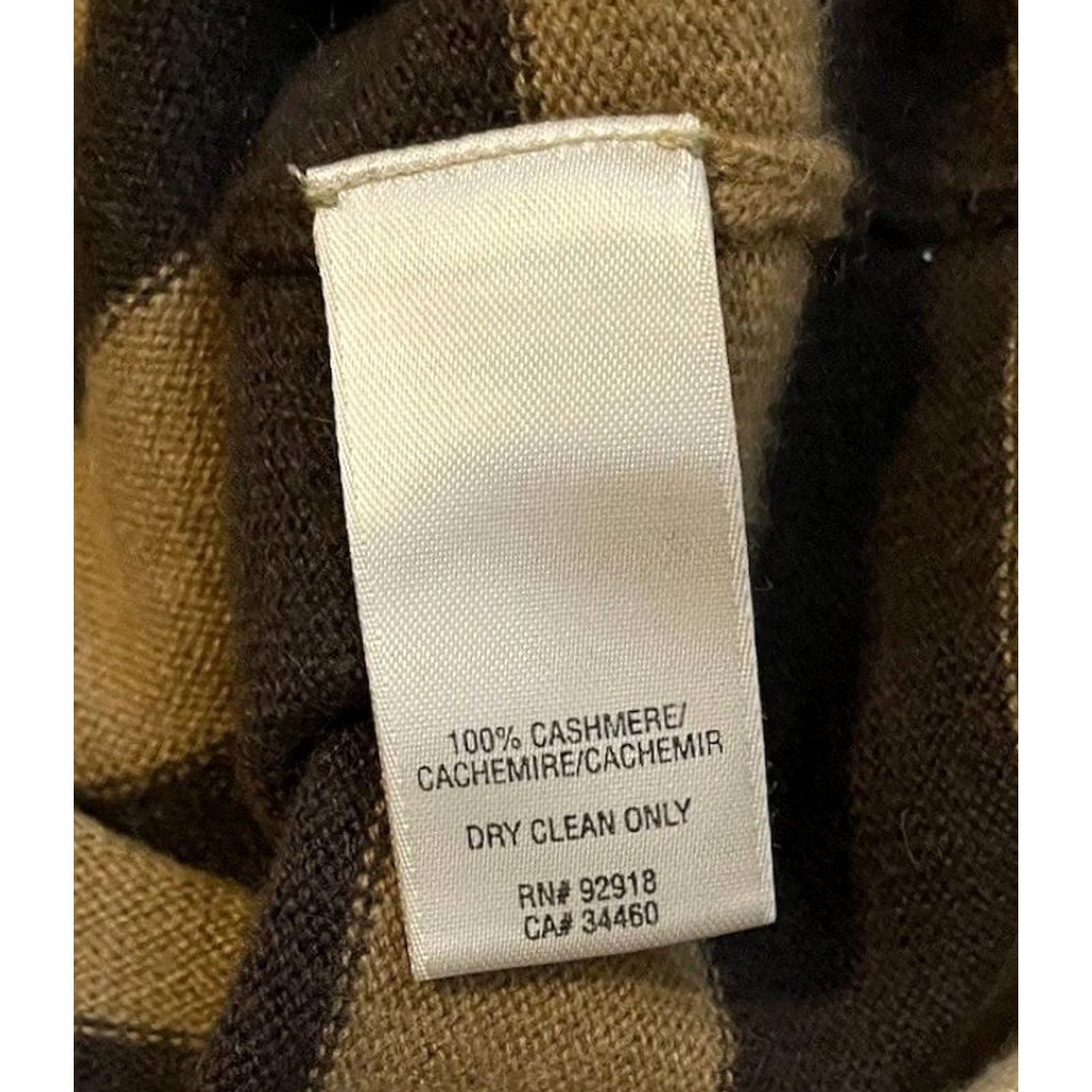 Juicy Couture VINTAGE Juicy Couture Striped Cashmere Long Sweater P T-Shirt Women Brown 3/4 Sleeve Heart Pattern 80s 90s Designer Barbi ecore? Size S / US 4 / IT 40 - 4 Thumbnail
