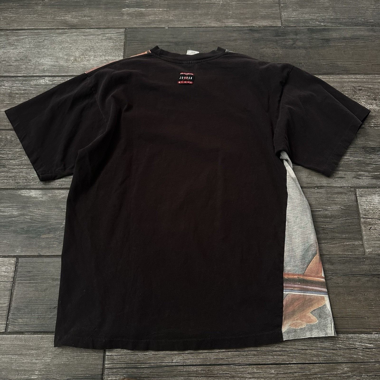 Nike VTG NIKE MICHAEL AIR JORDAN AOP BASKETBALL T-SHIRT DUNK USA Size US L / EU 52-54 / 3 - 3 Thumbnail