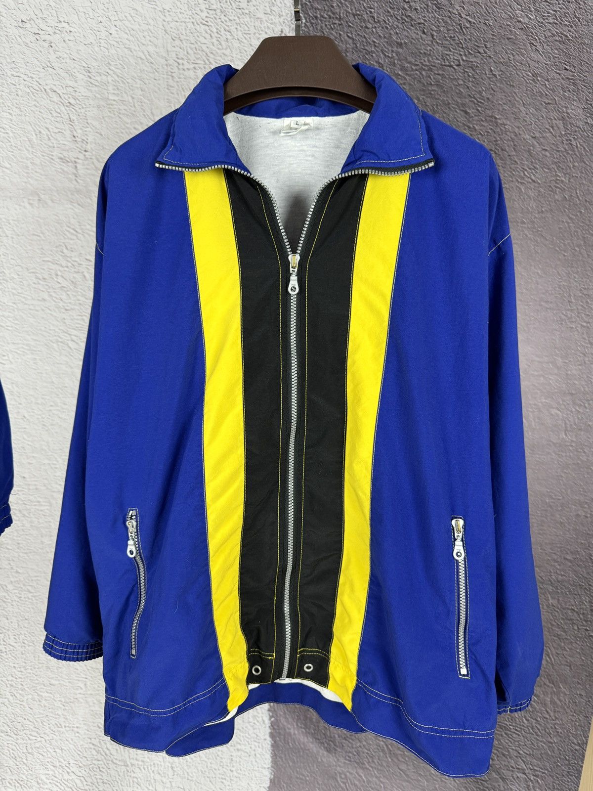 Mercedes-Benz × Vintage Mercedes-Benz vintage blue yellow striped track suit Size US L / EU 52-54 / 3 - 3 Thumbnail