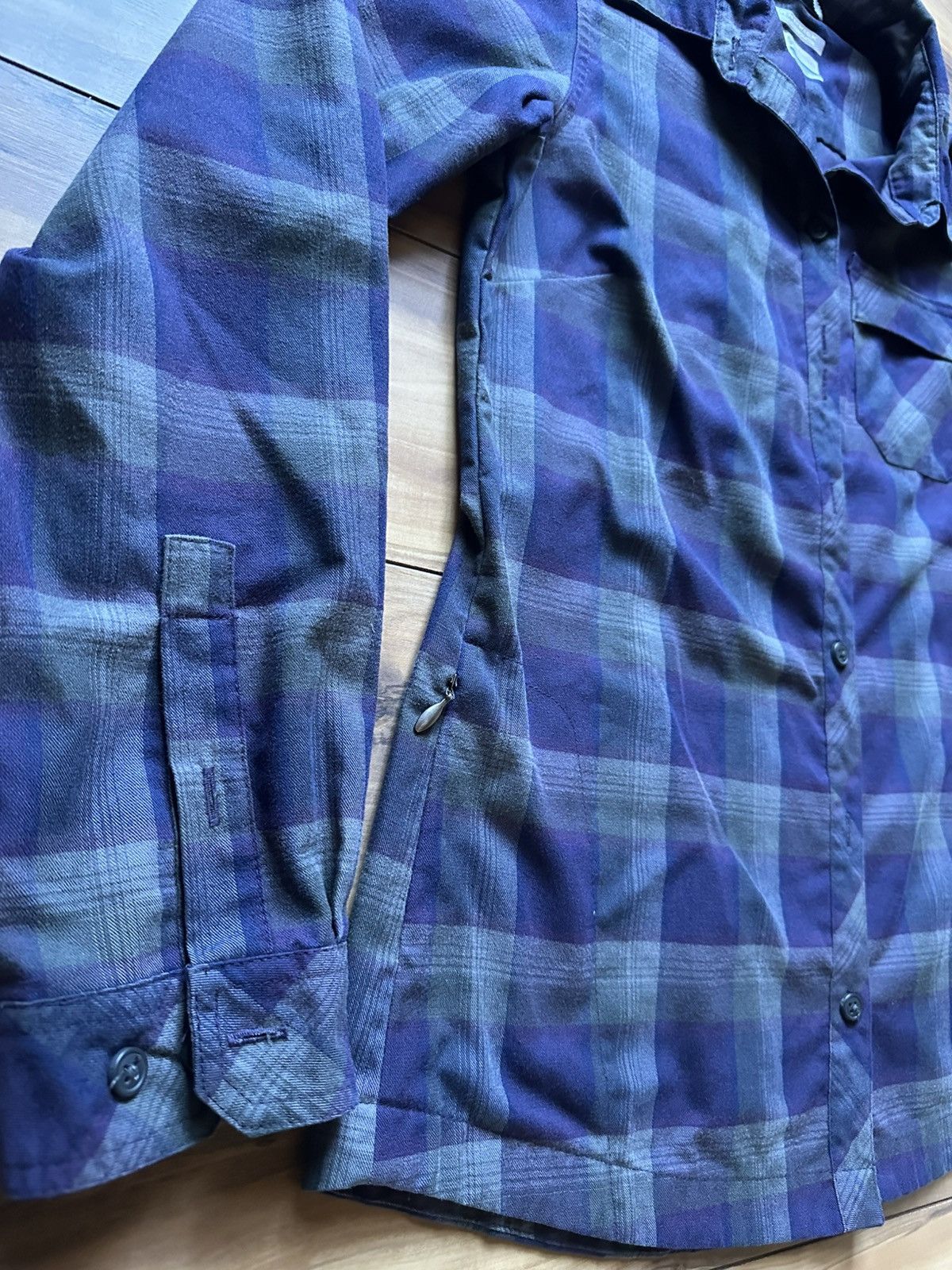 Columbia Men's Columbia purple and grey shirt Size US M / EU 48-50 / 2 - 4 Thumbnail