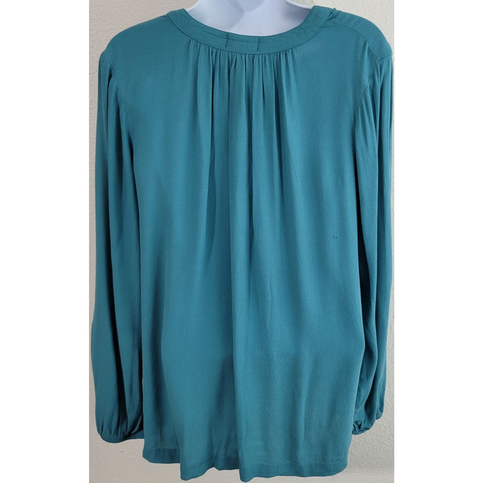 Other Time And Tru Blue Green Lace Front Top Medium Long Sleeves Size M / US 6-8 / IT 42-44 - 2 Thumbnail