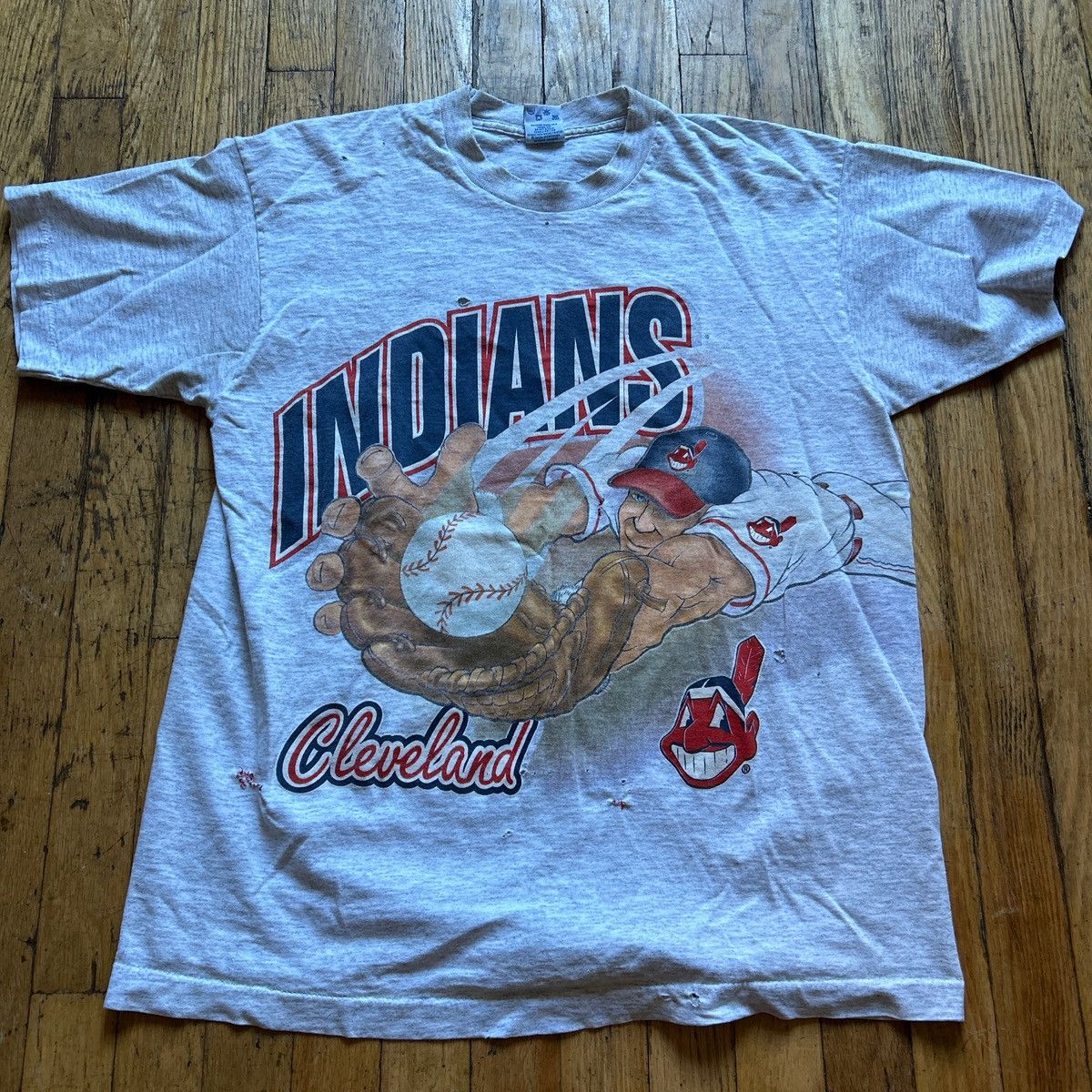 MLB × Salem Sportswear × Vintage Vintage 90s Cleveland Indians Wraparound Shirt Large Size US L / EU 52-54 / 3 - 1 Thumbnail