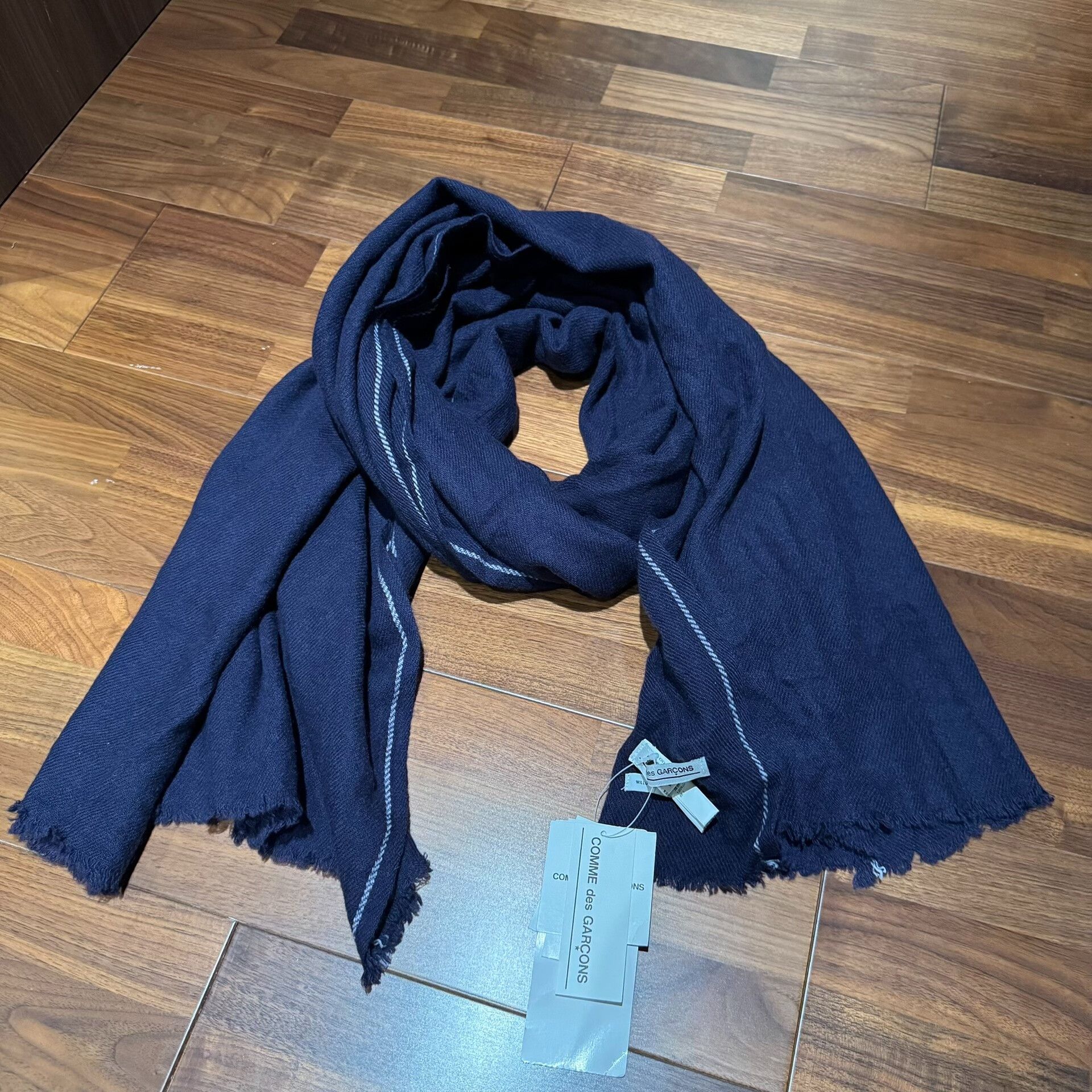Comme des Garcons Common Projects Cashmere Scarf in Navy Size ONE SIZE - 1 Thumbnail
