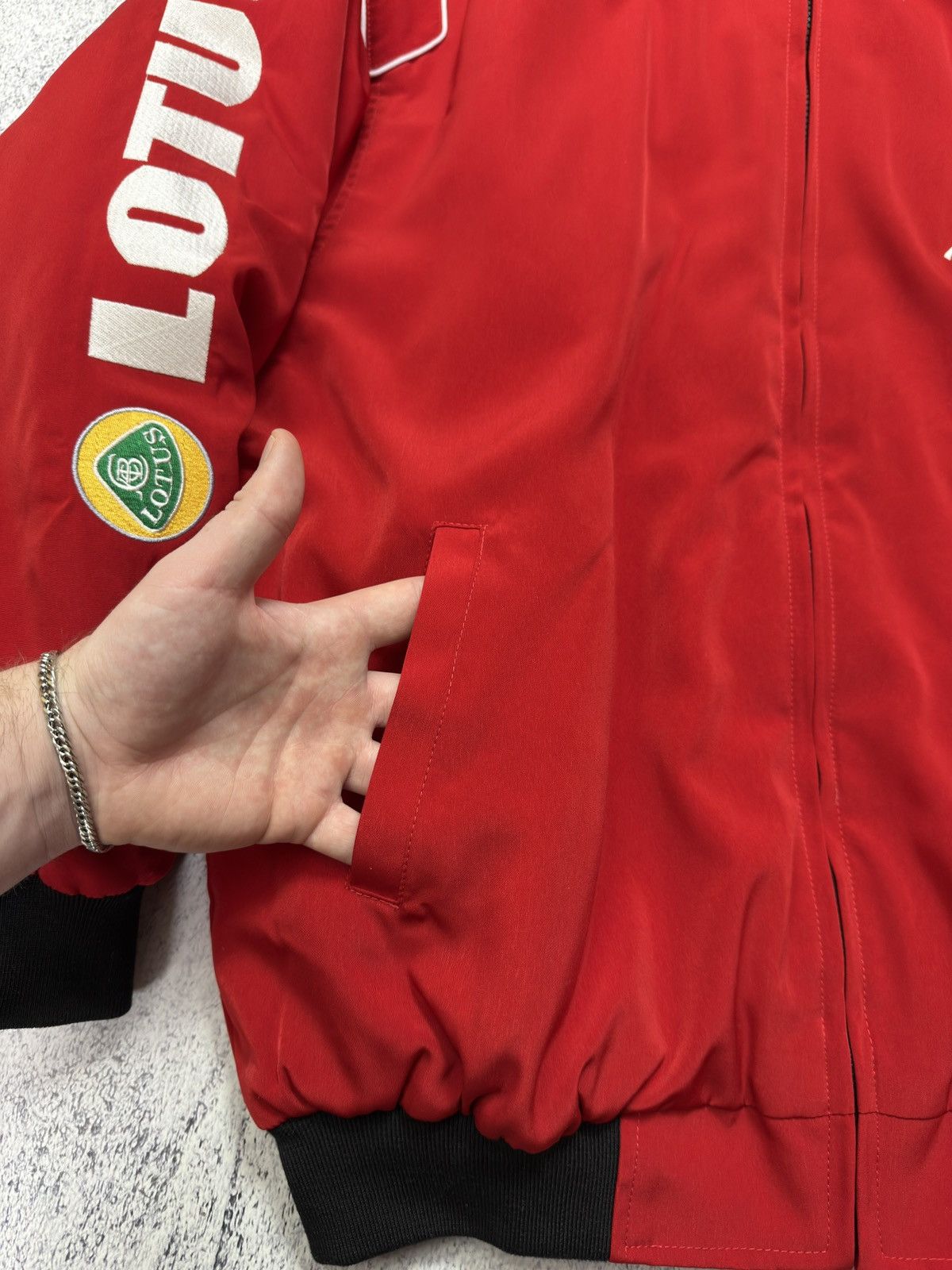 Formula 1 VTG Renault Lotus F1 Racing Team Bomber Jacket Motorsport Size US XL / EU 56 / 4 - 9 Thumbnail